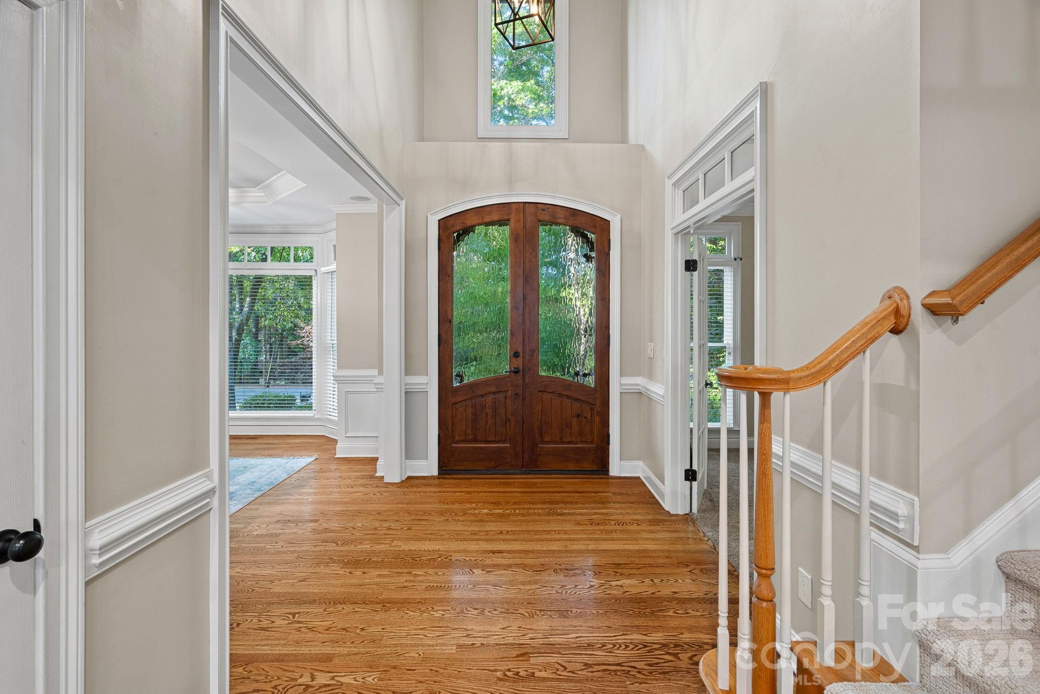 108 Chinook Court