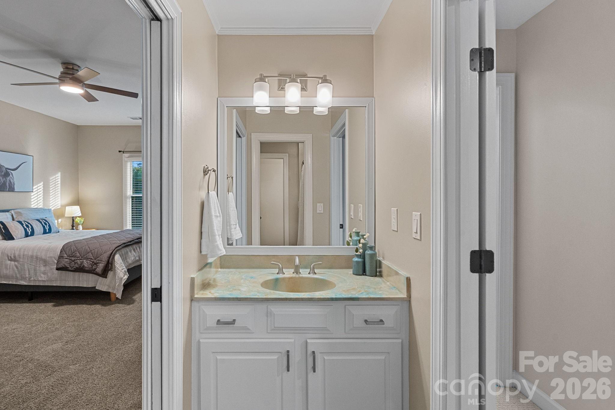 108 Chinook Court