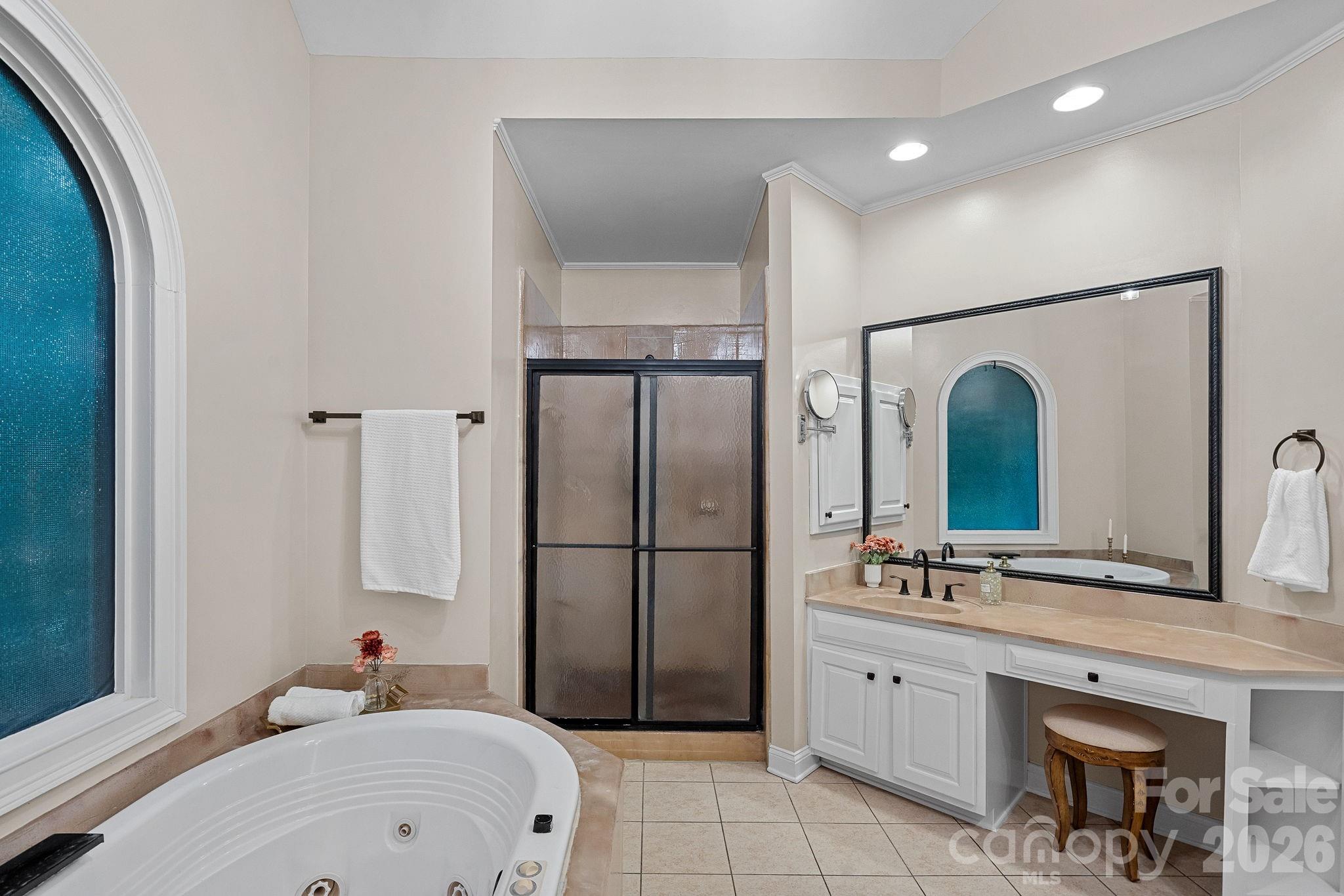 108 Chinook Court