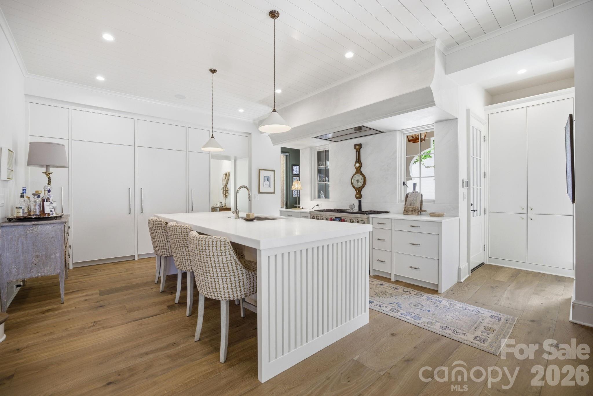 2710 Briarcliff Place