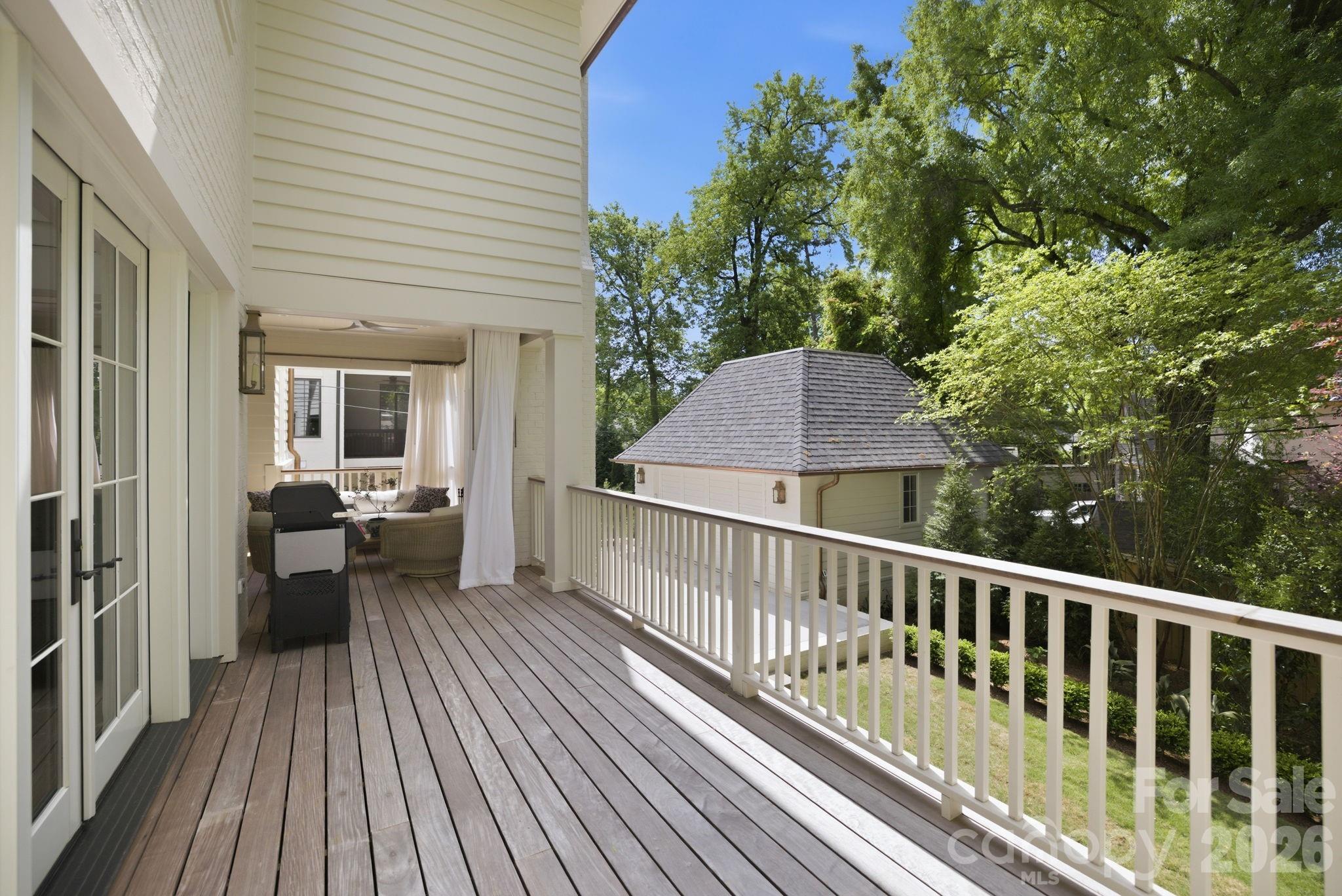 2710 Briarcliff Place