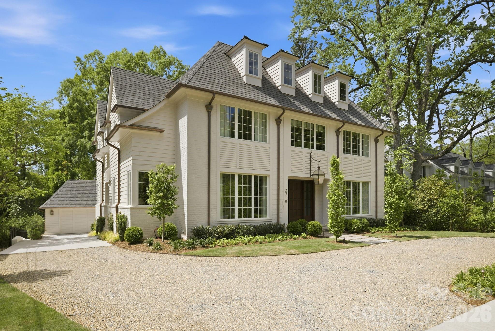 2710 Briarcliff Place