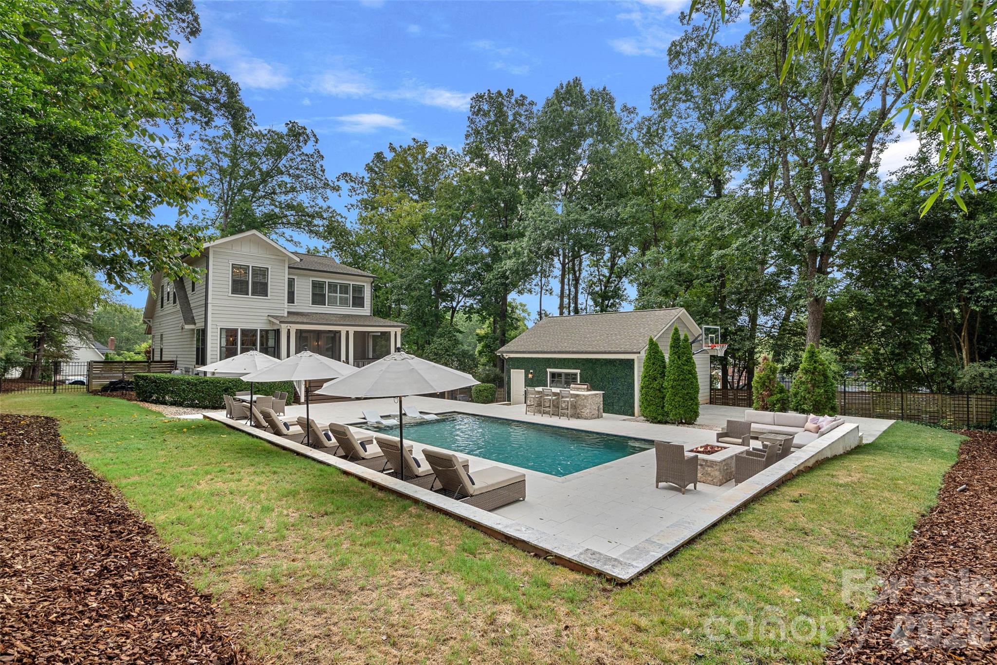 4316 Tangle Drive