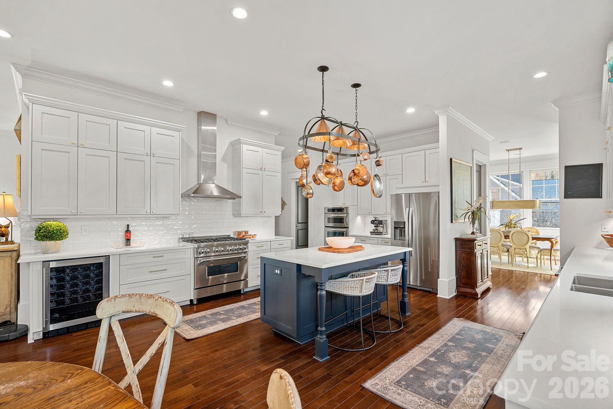 206 Meadowbrook Road