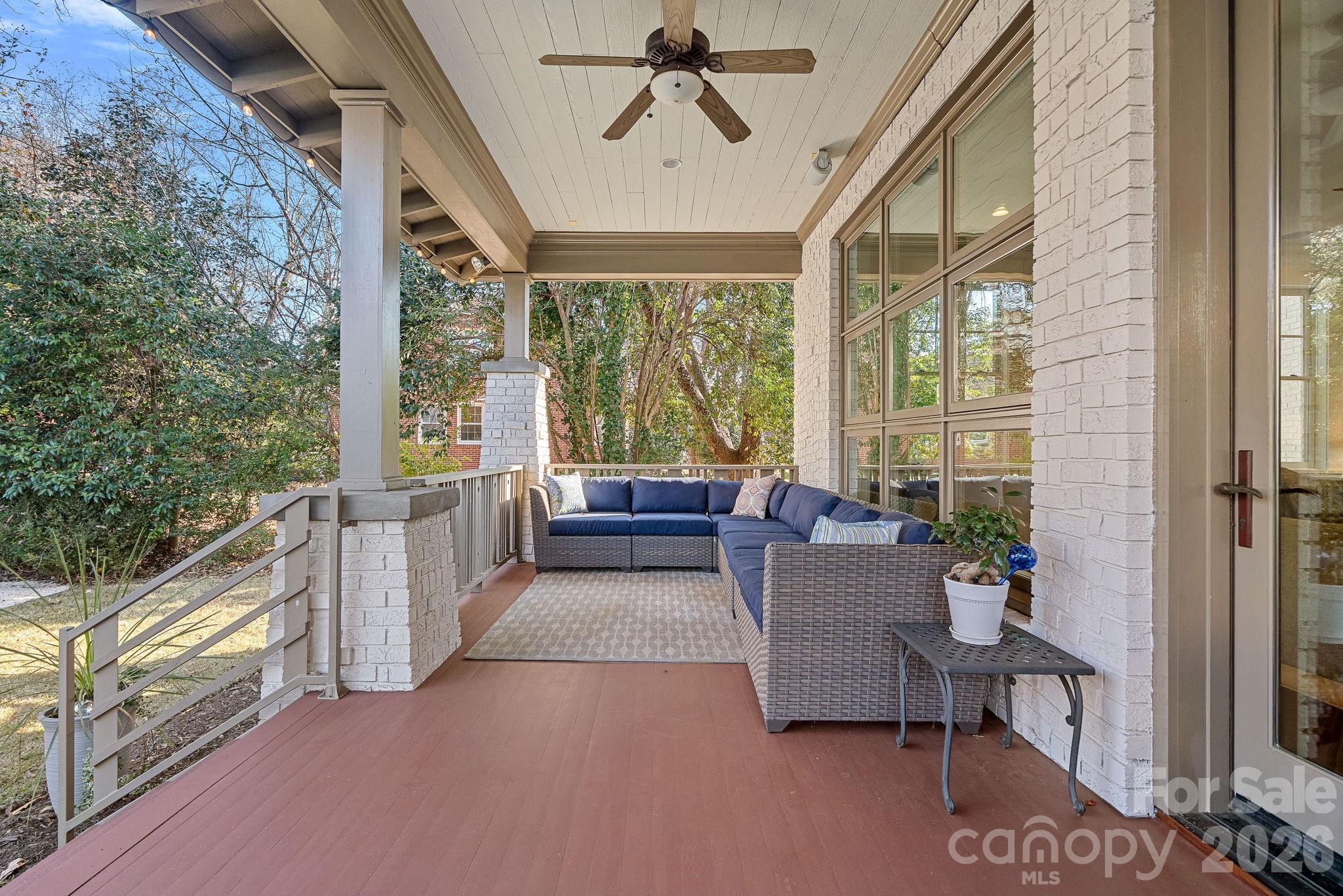206 Meadowbrook Road
