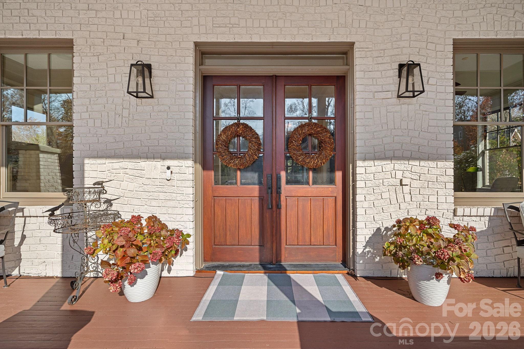 206 Meadowbrook Road