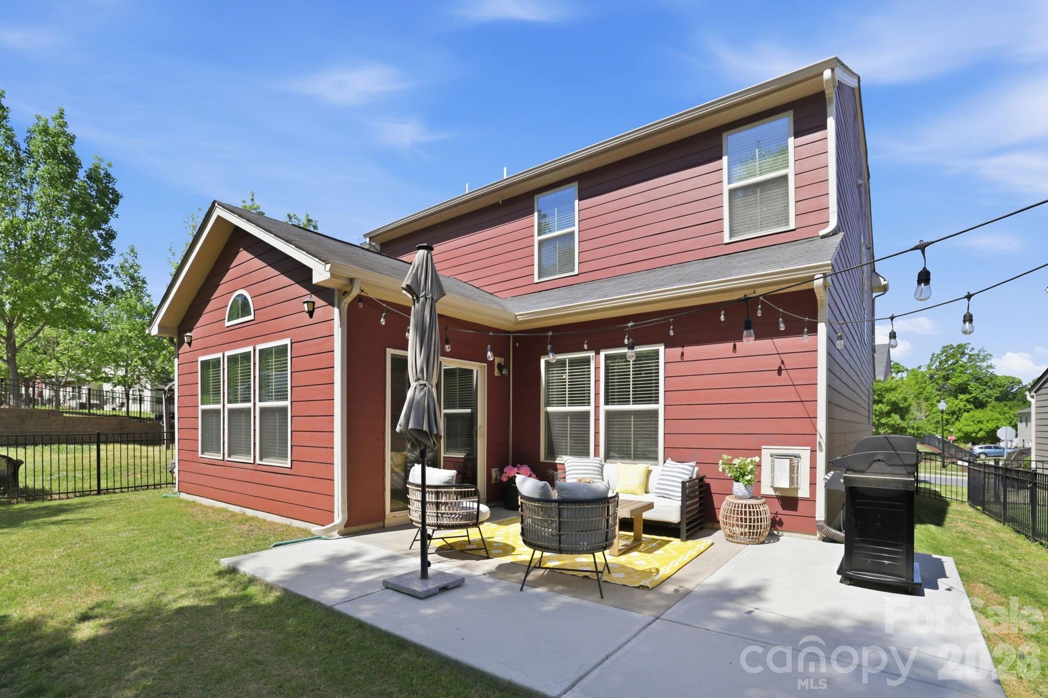 1819 Fleetwood Drive