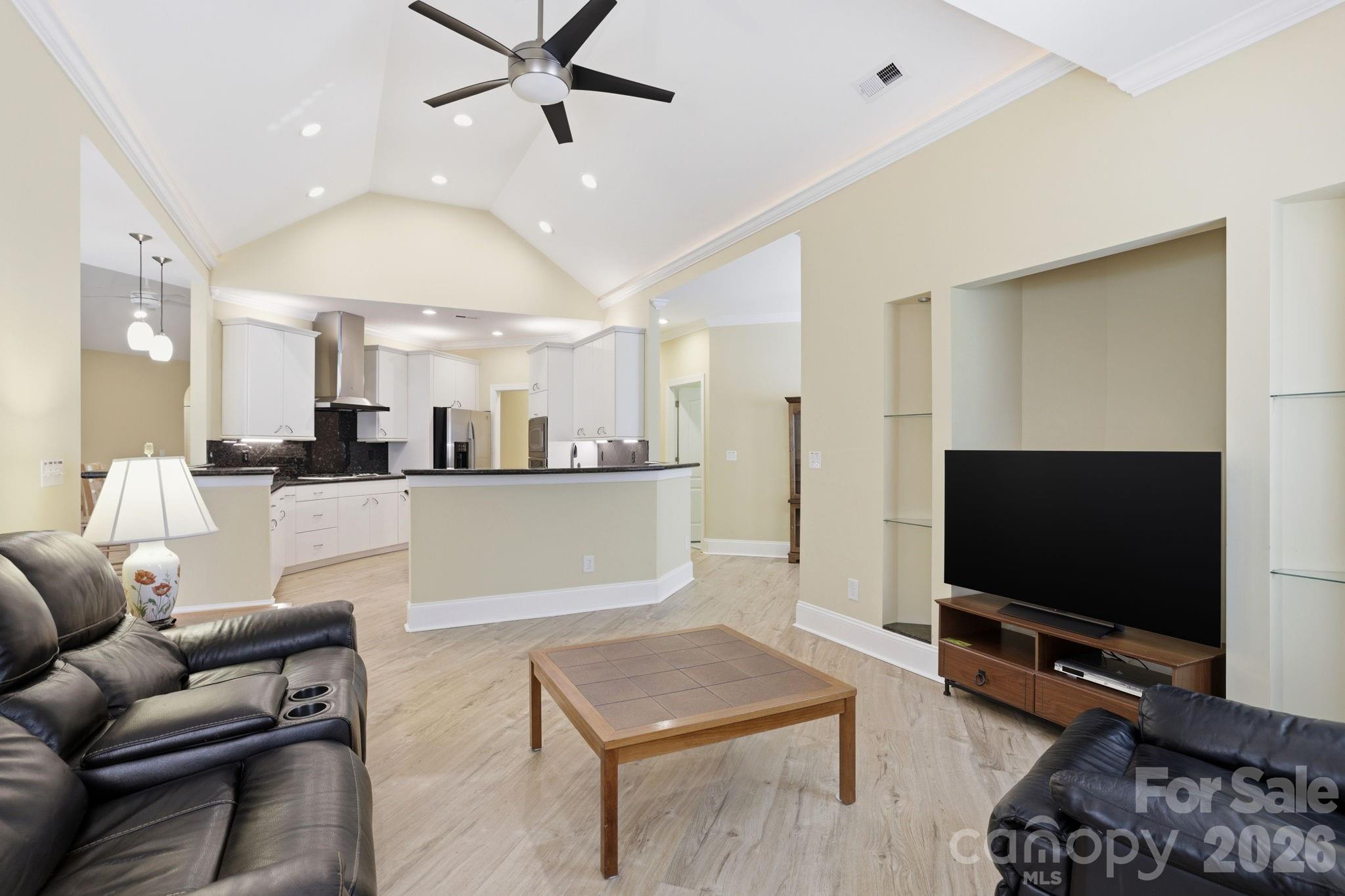 836 Creek Bluff Road Unit: 8