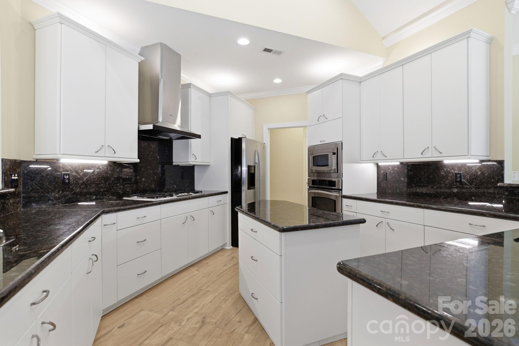 836 Creek Bluff Road Unit: 8