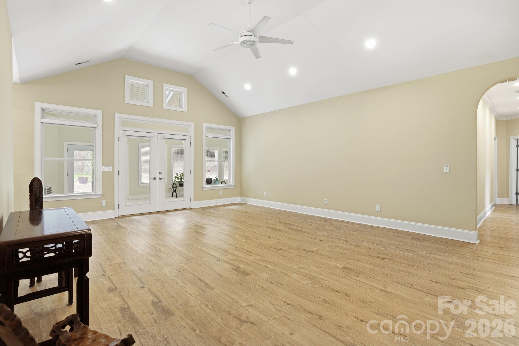 836 Creek Bluff Road Unit: 8