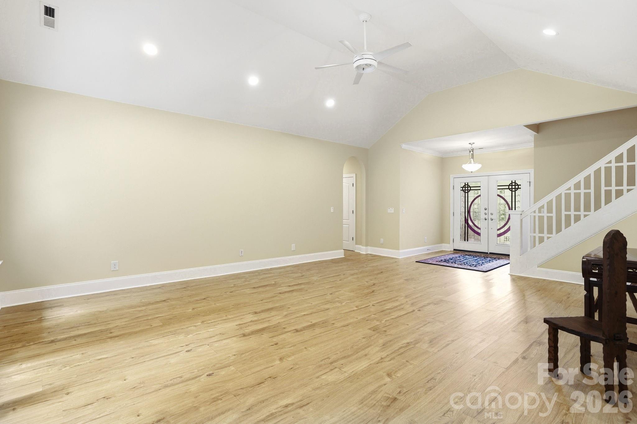 836 Creek Bluff Road Unit: 8