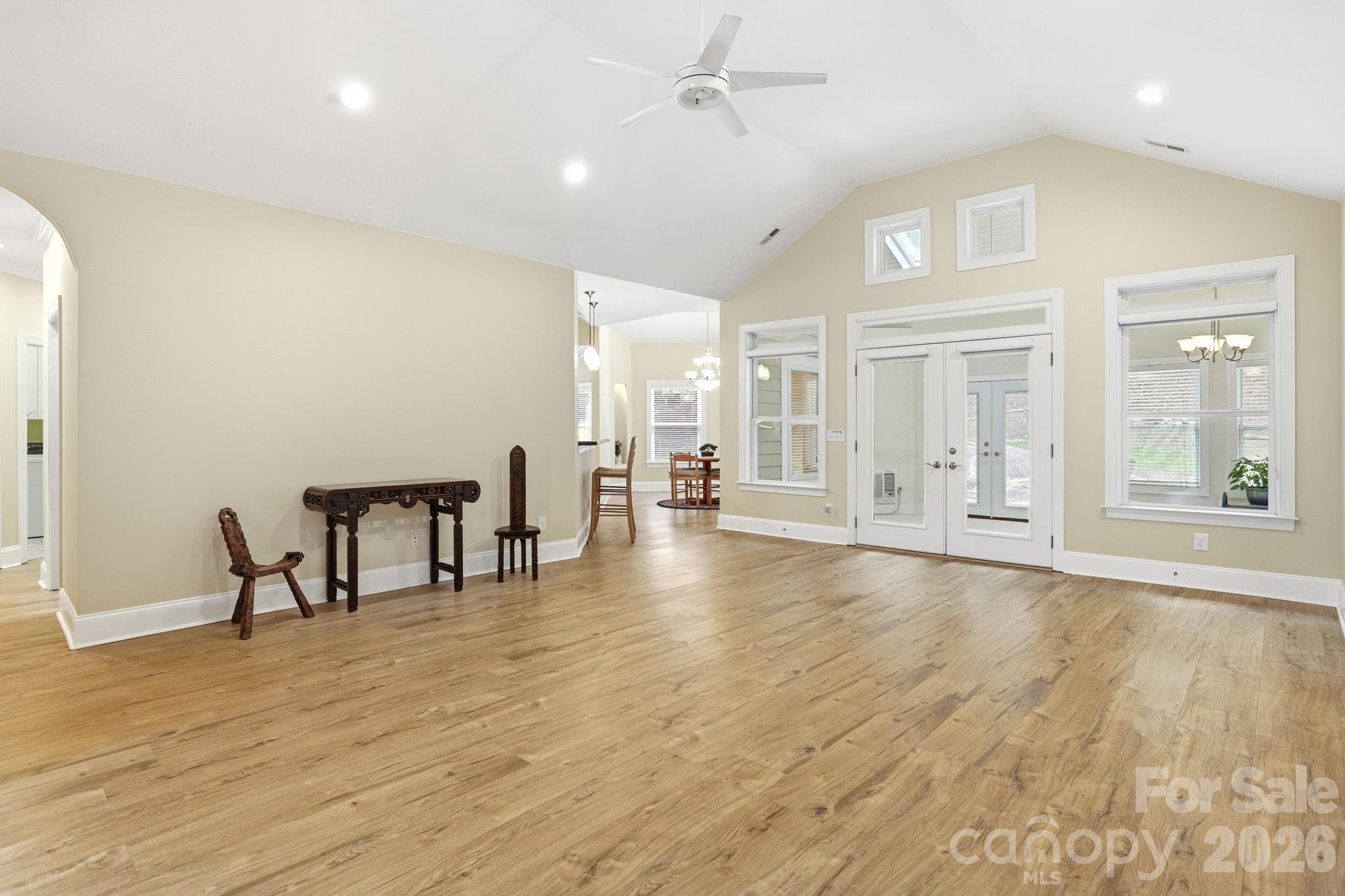 836 Creek Bluff Road Unit: 8