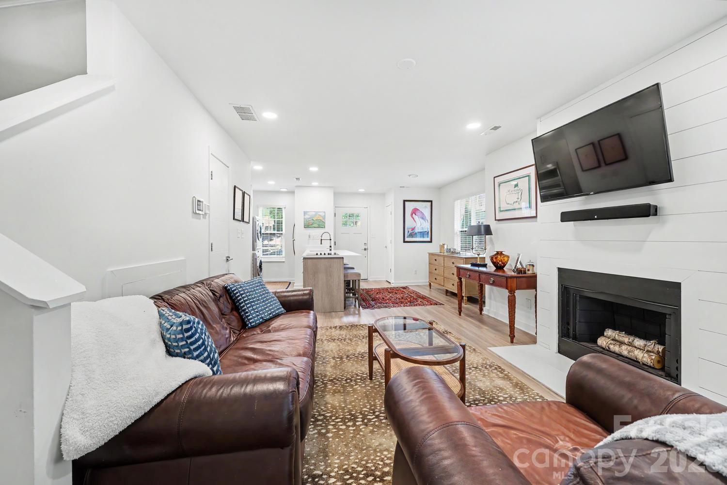 1511 Briar Creek Road Unit: A