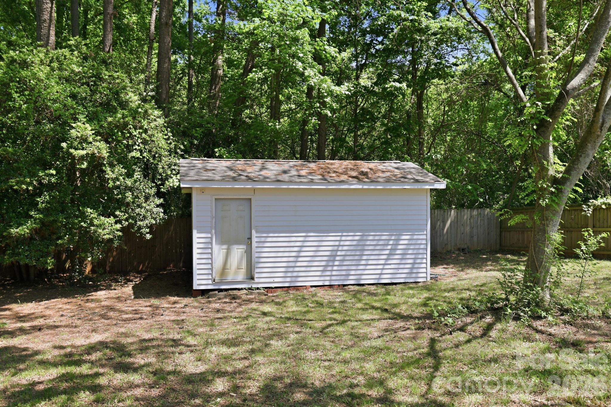 5235 Auburndale Road