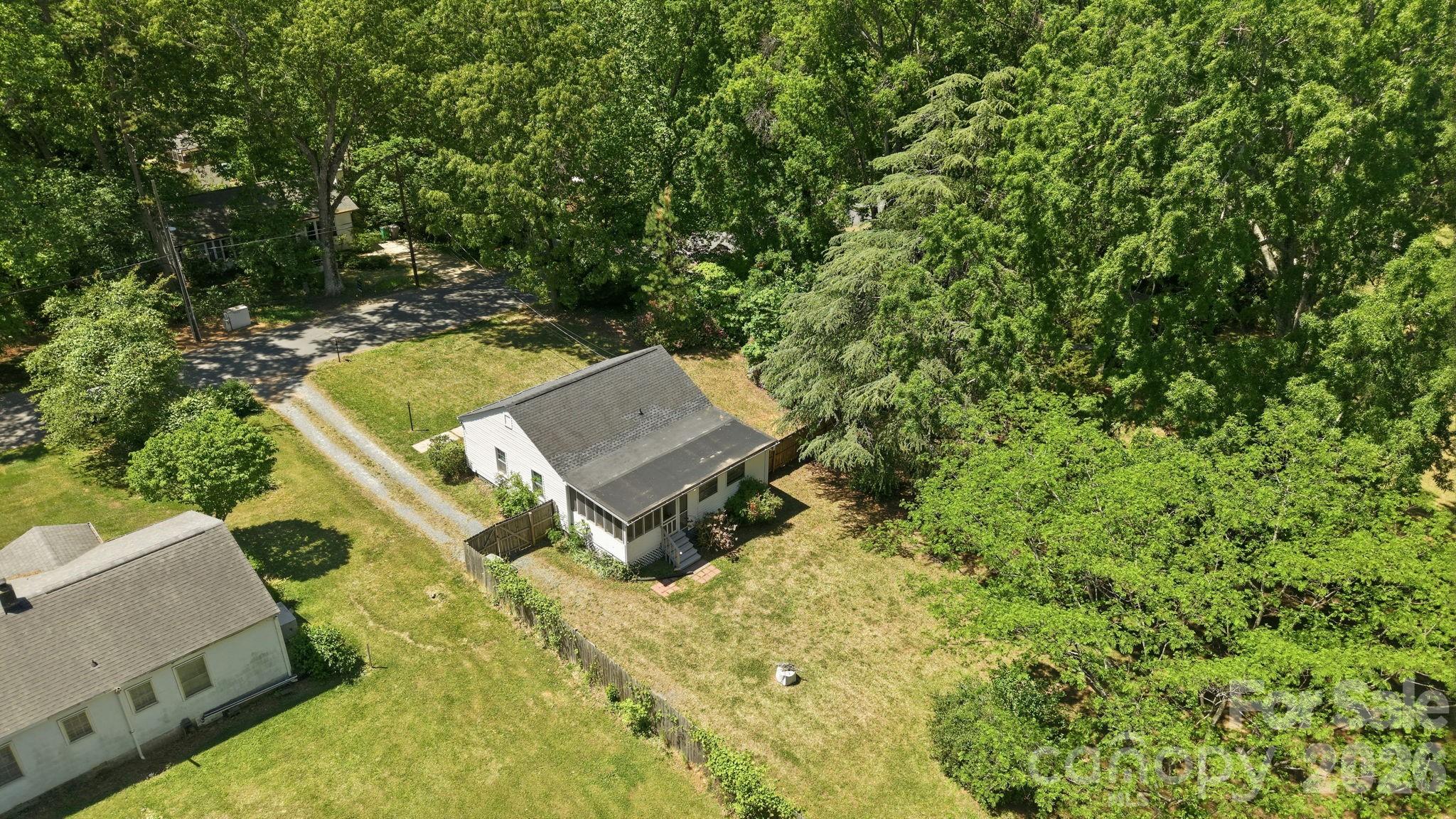 5235 Auburndale Road