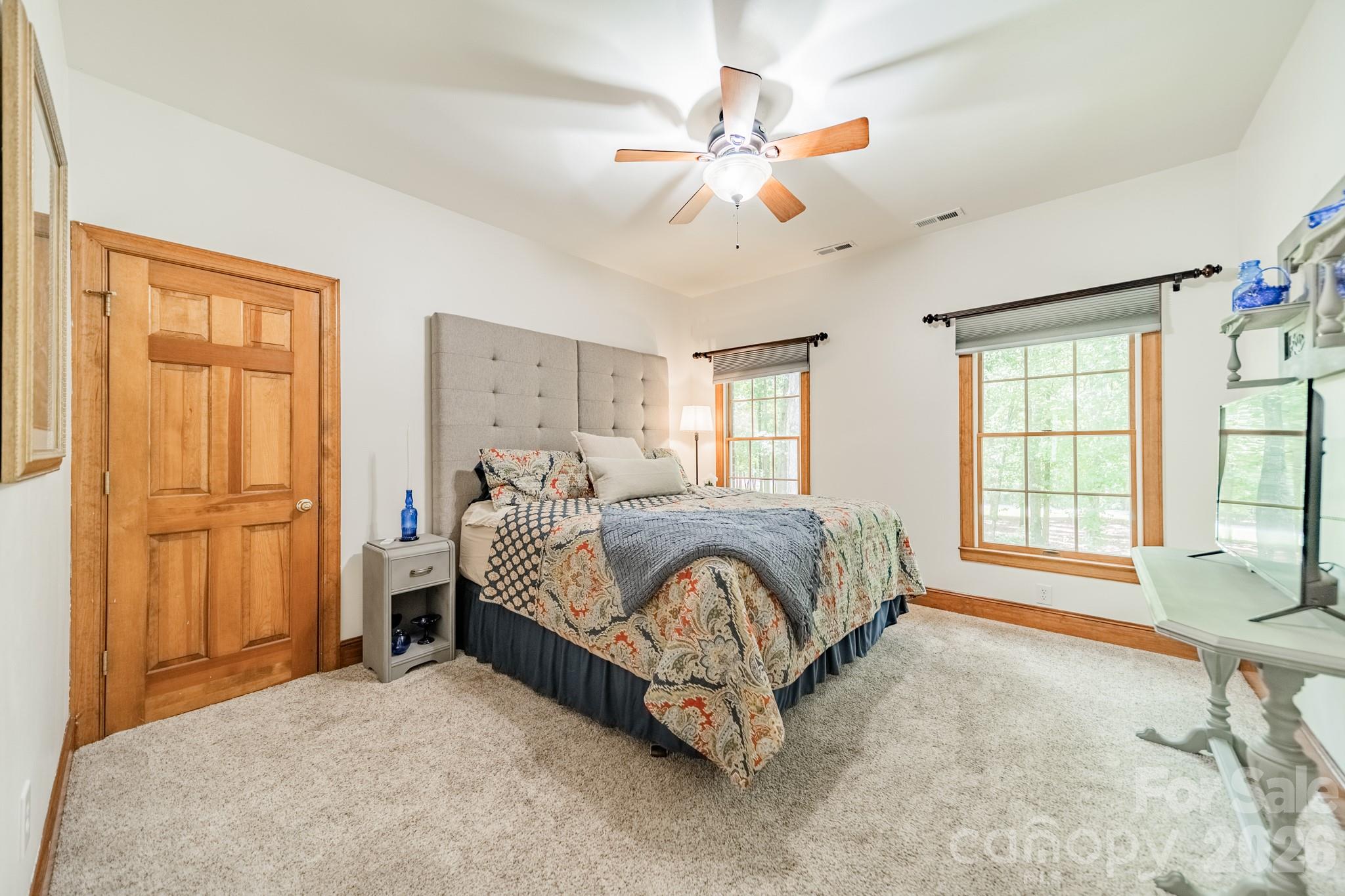 3307 Sandalwood Lane