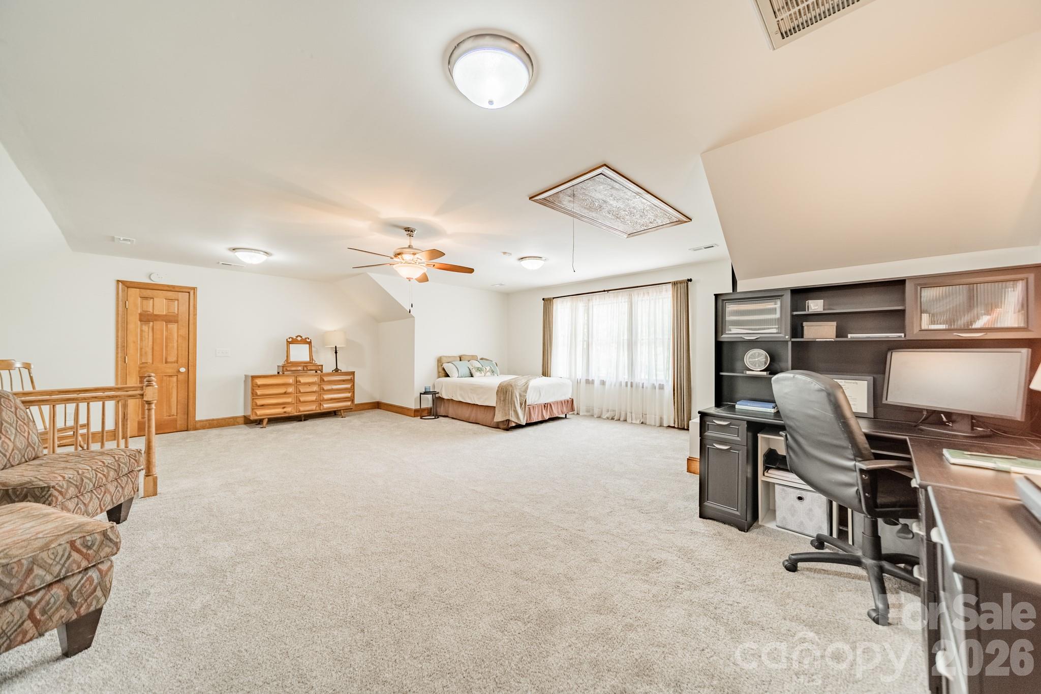 3307 Sandalwood Lane