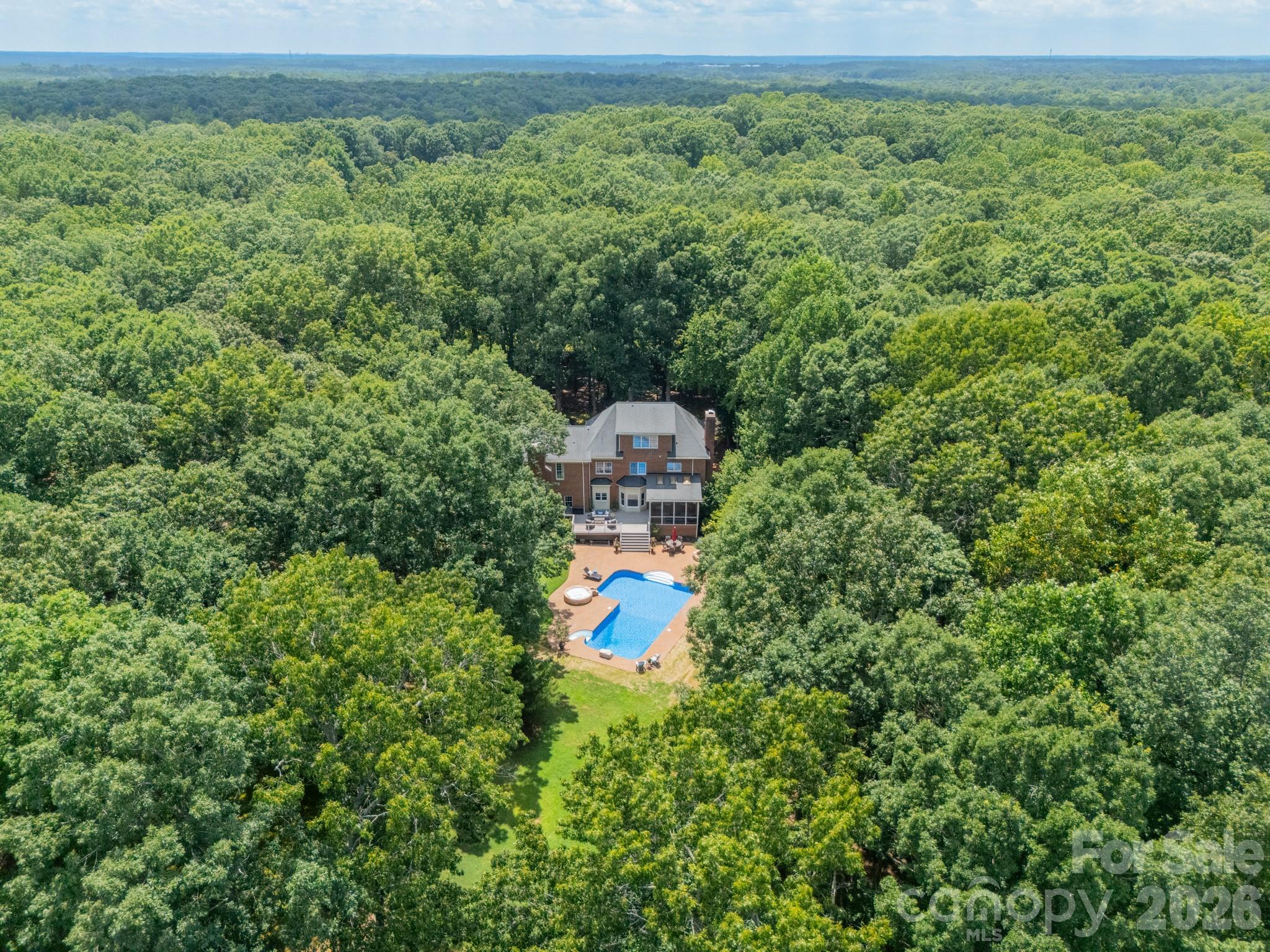 3307 Sandalwood Lane