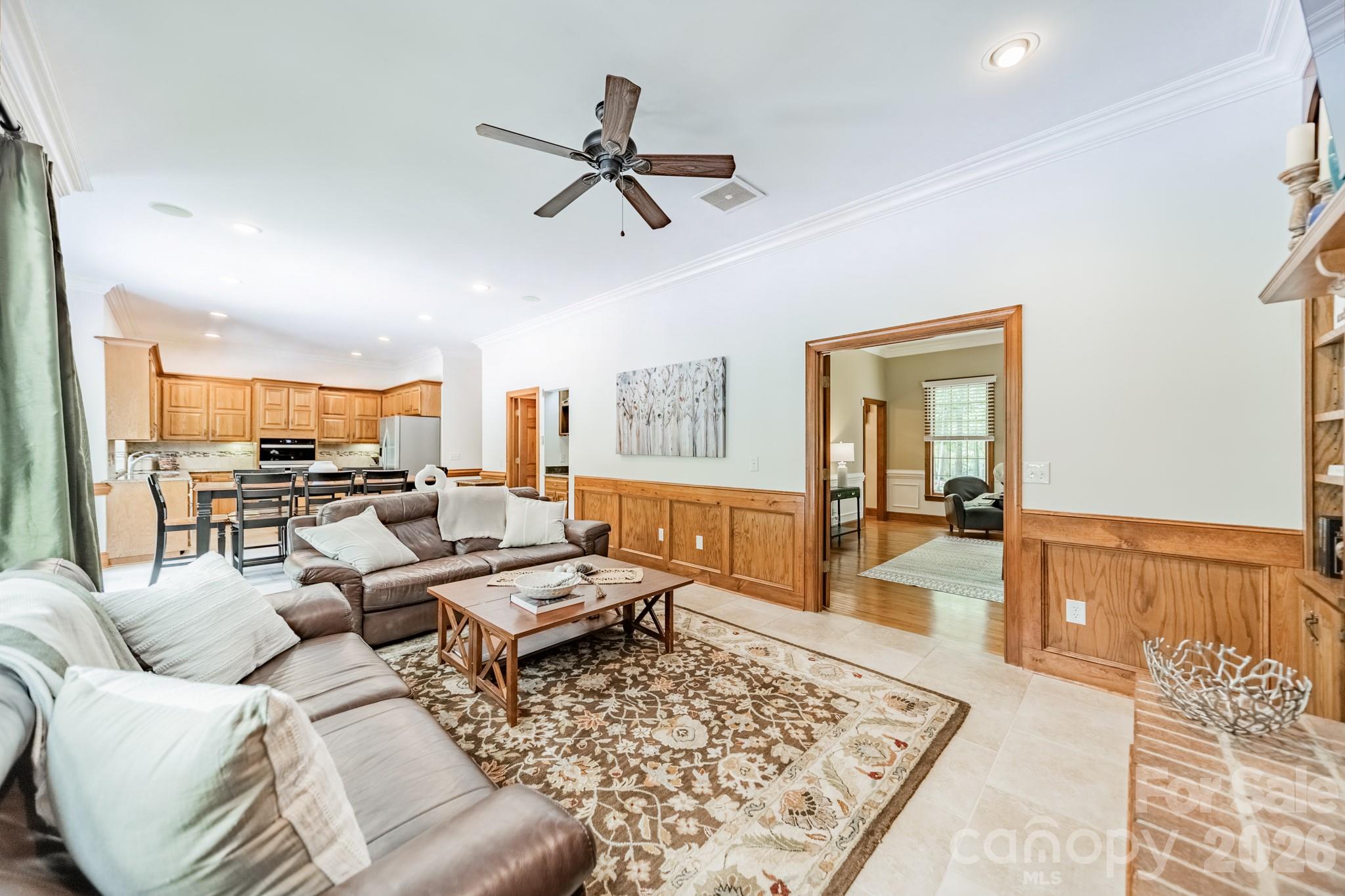 3307 Sandalwood Lane