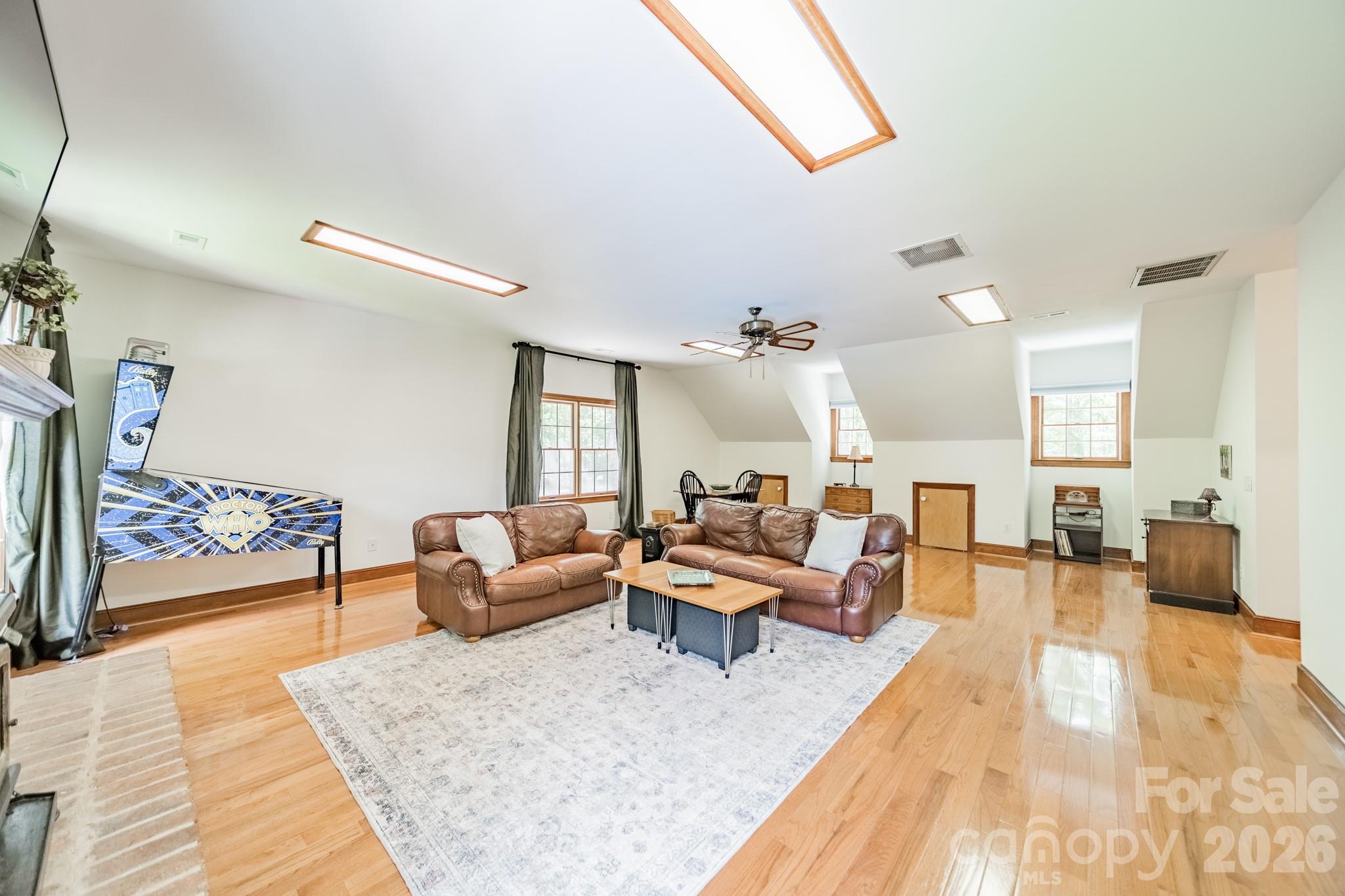 3307 Sandalwood Lane
