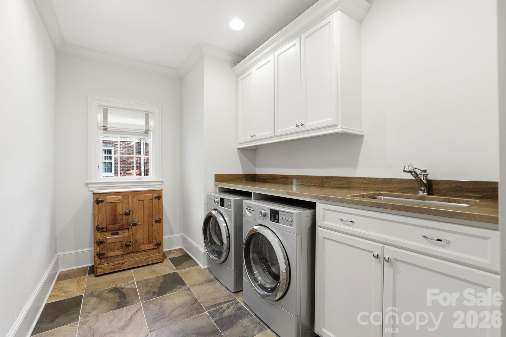 309 Hempstead Place