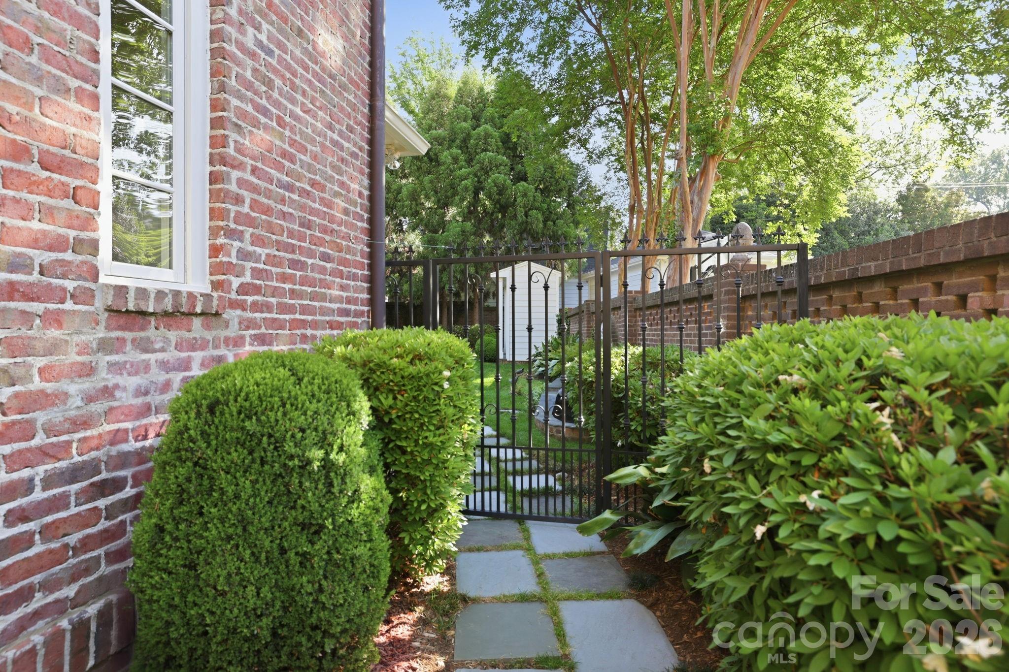 309 Hempstead Place
