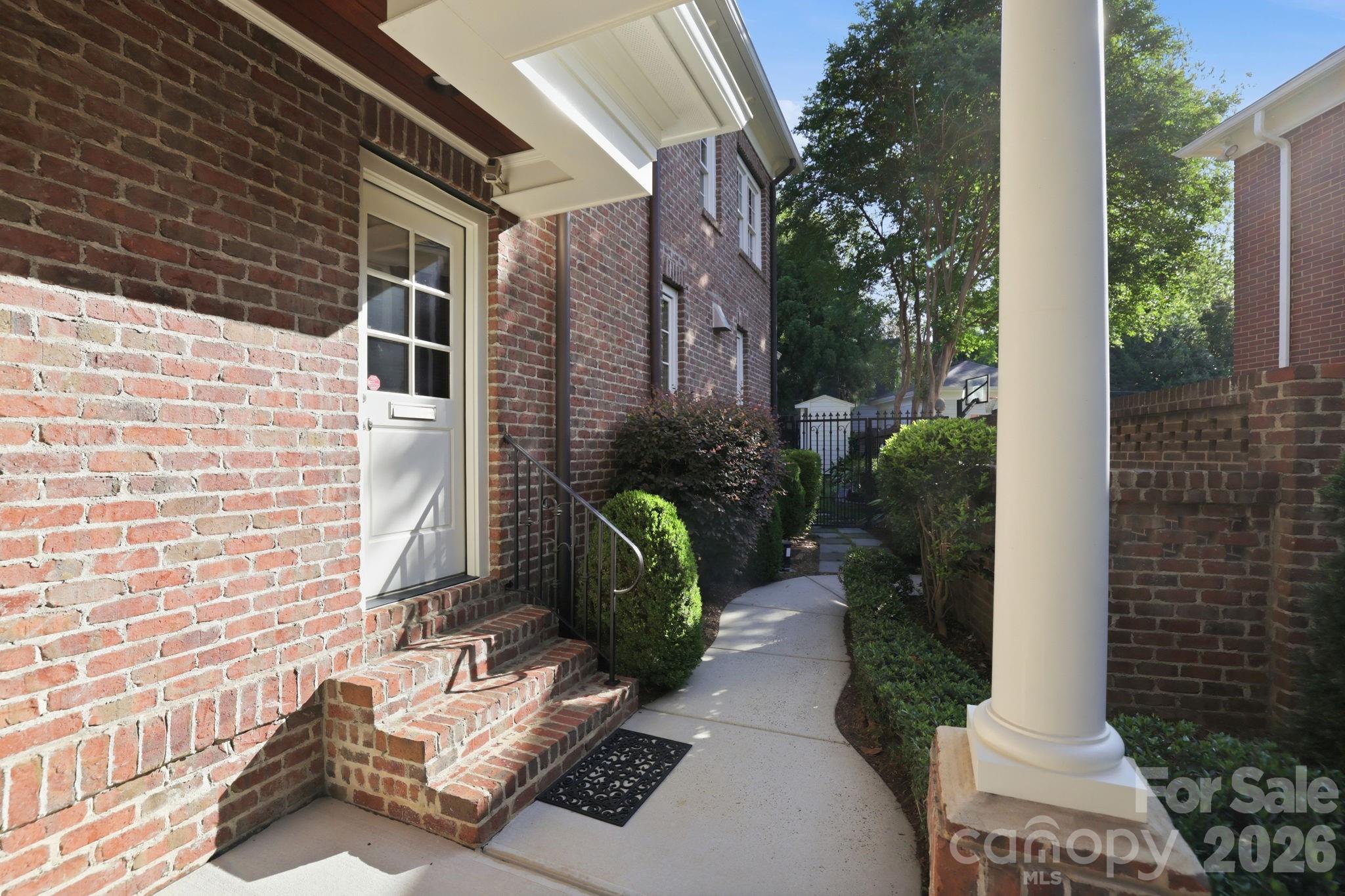 309 Hempstead Place
