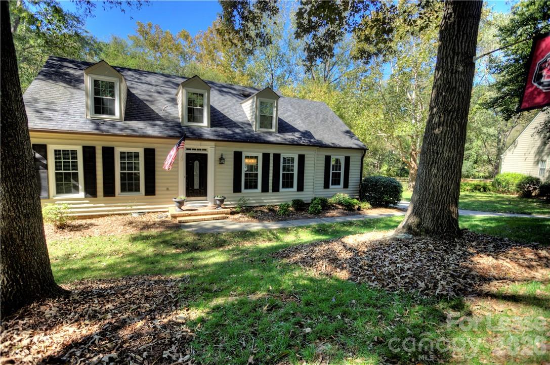 3806 Bridgewood Lane