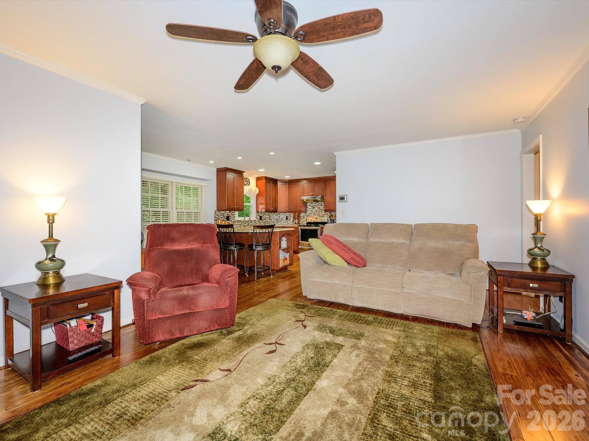9607 Riddick Place