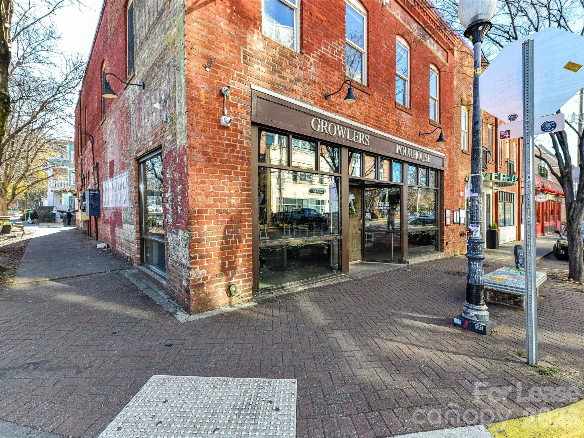 3123 N Davidson Street Unit: 201