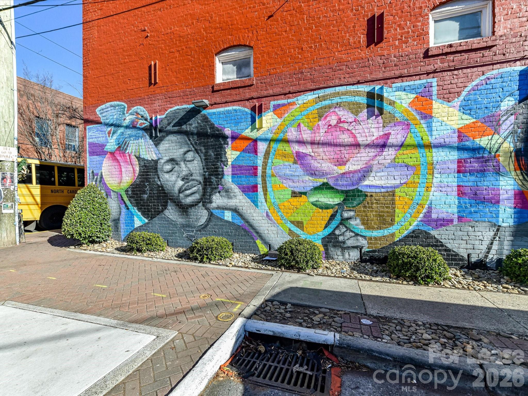 3123 N Davidson Street Unit: 201