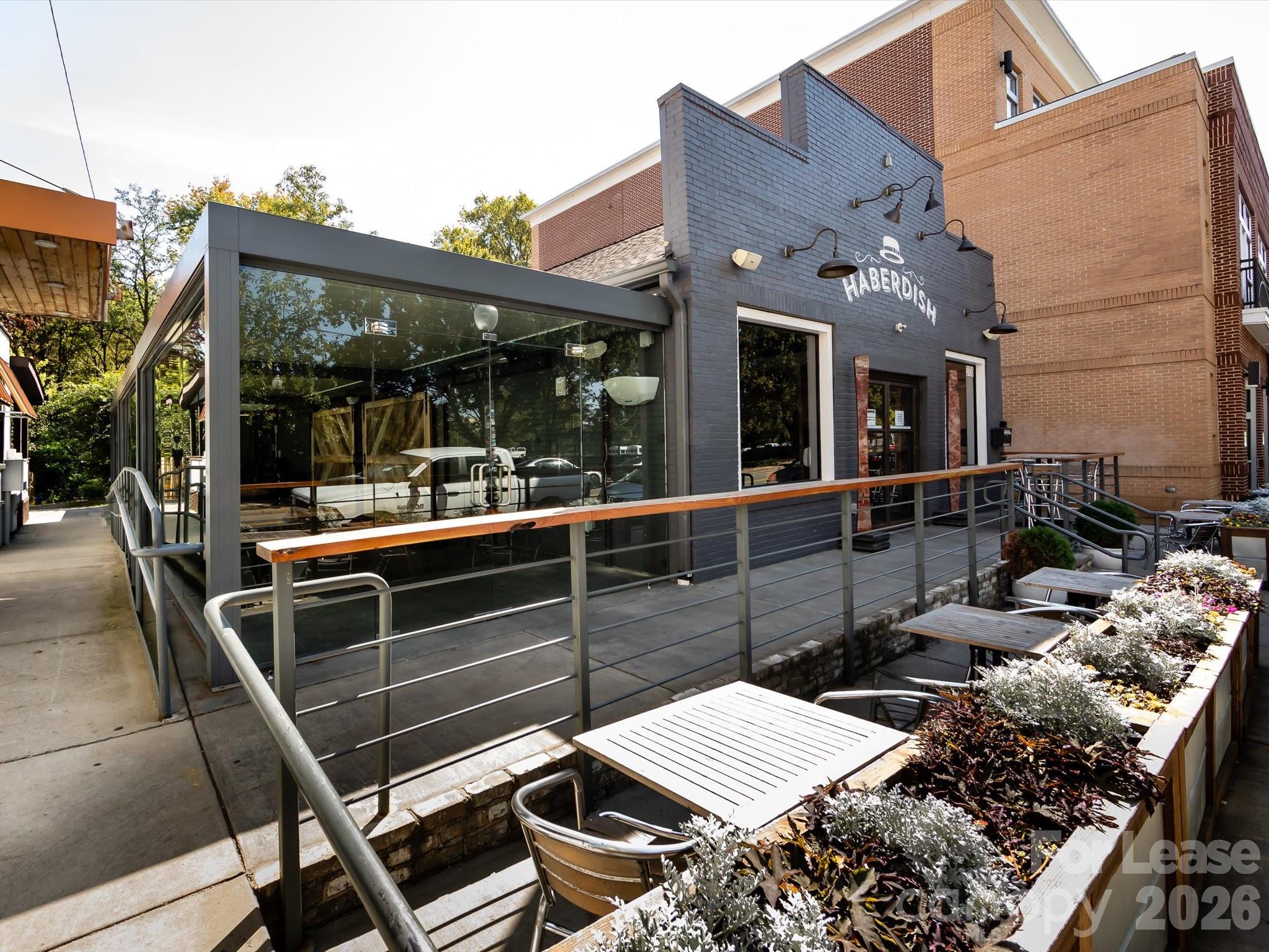 3123 N Davidson Street Unit: 201