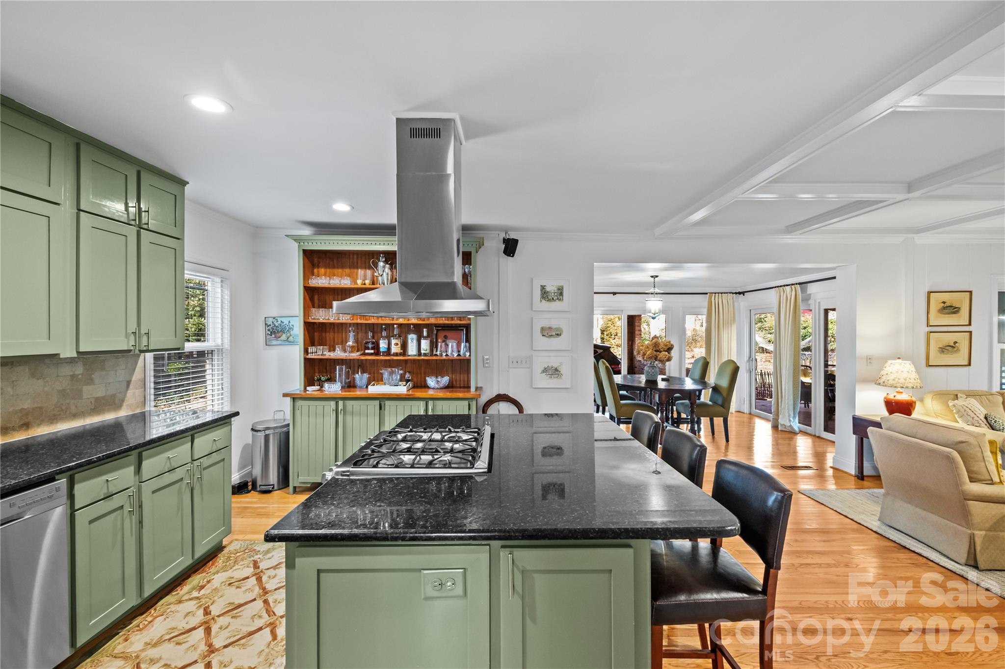 233 Chiswick Road