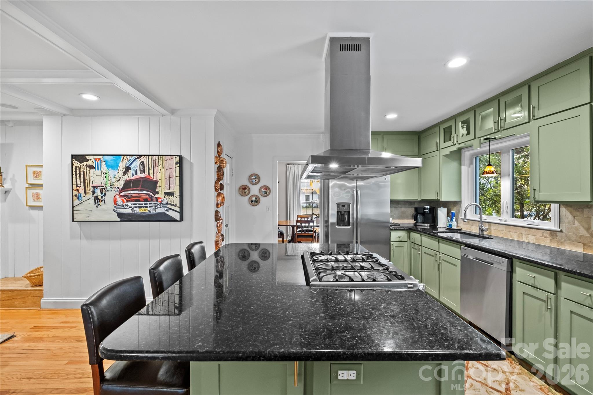 233 Chiswick Road