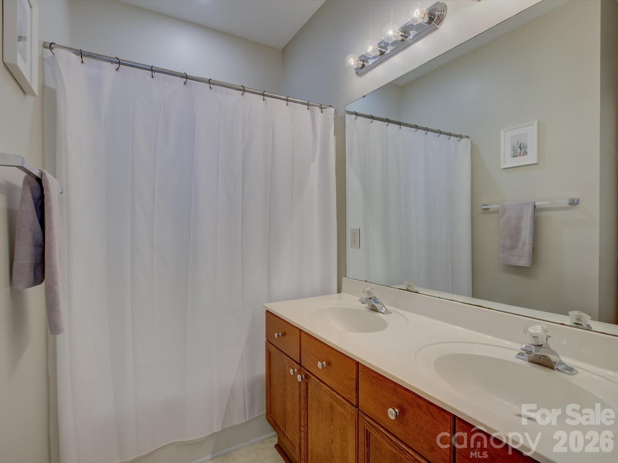 10907 Mcalpine Valley Court