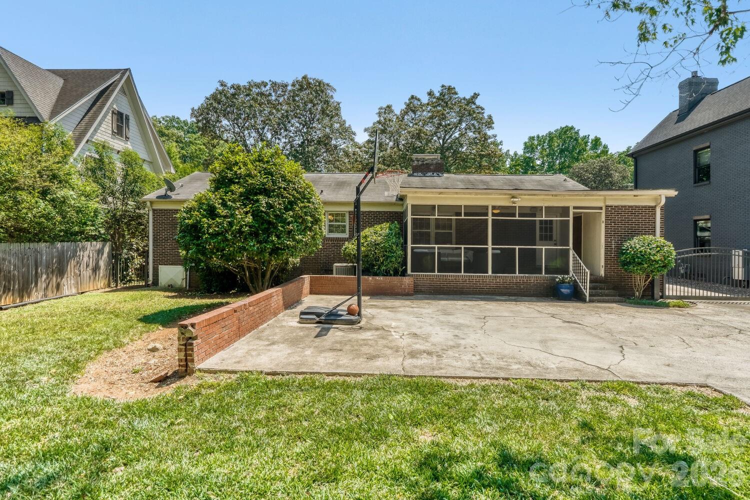 215 Scofield Road