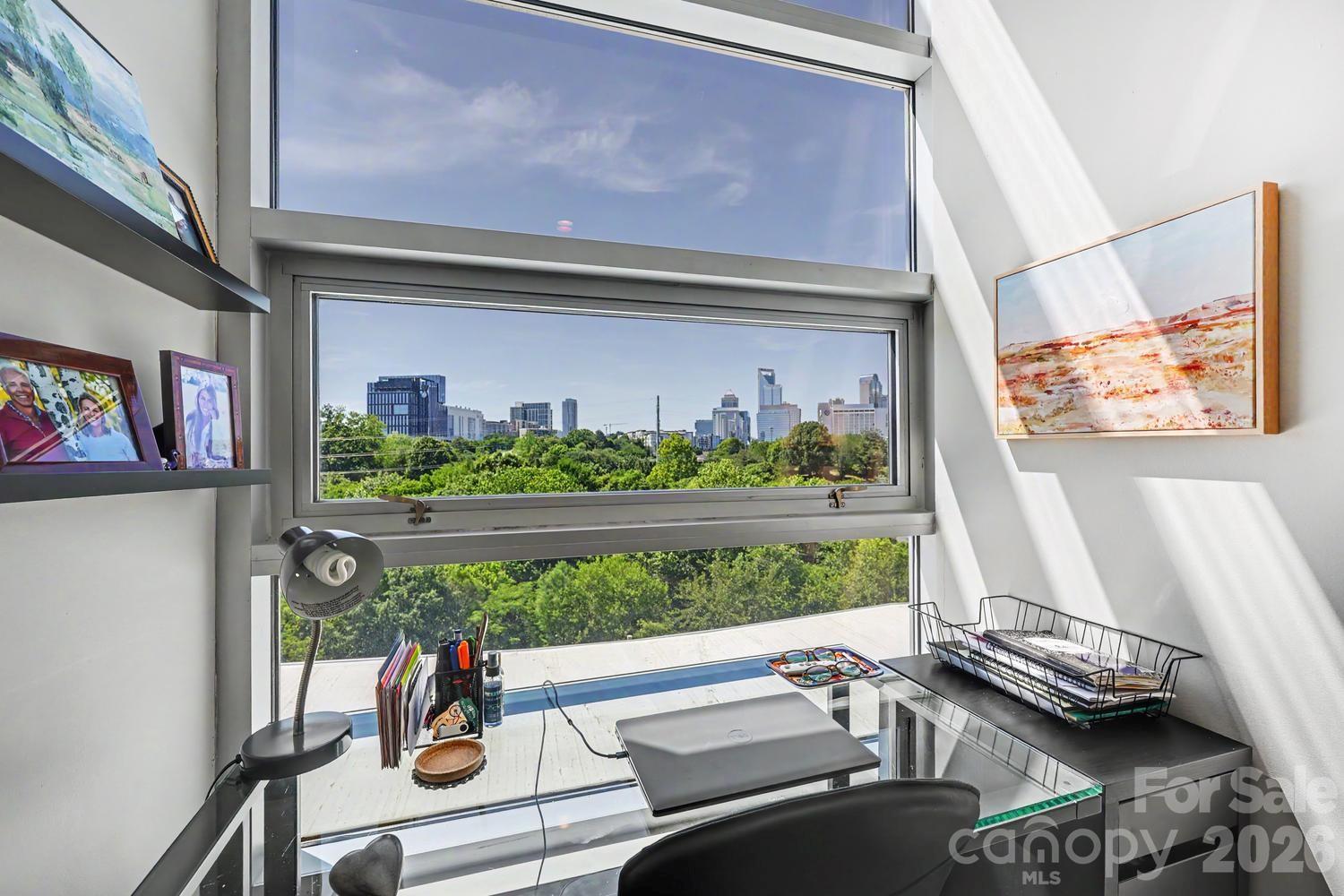 1100 Metropolitan Avenue Unit: 413