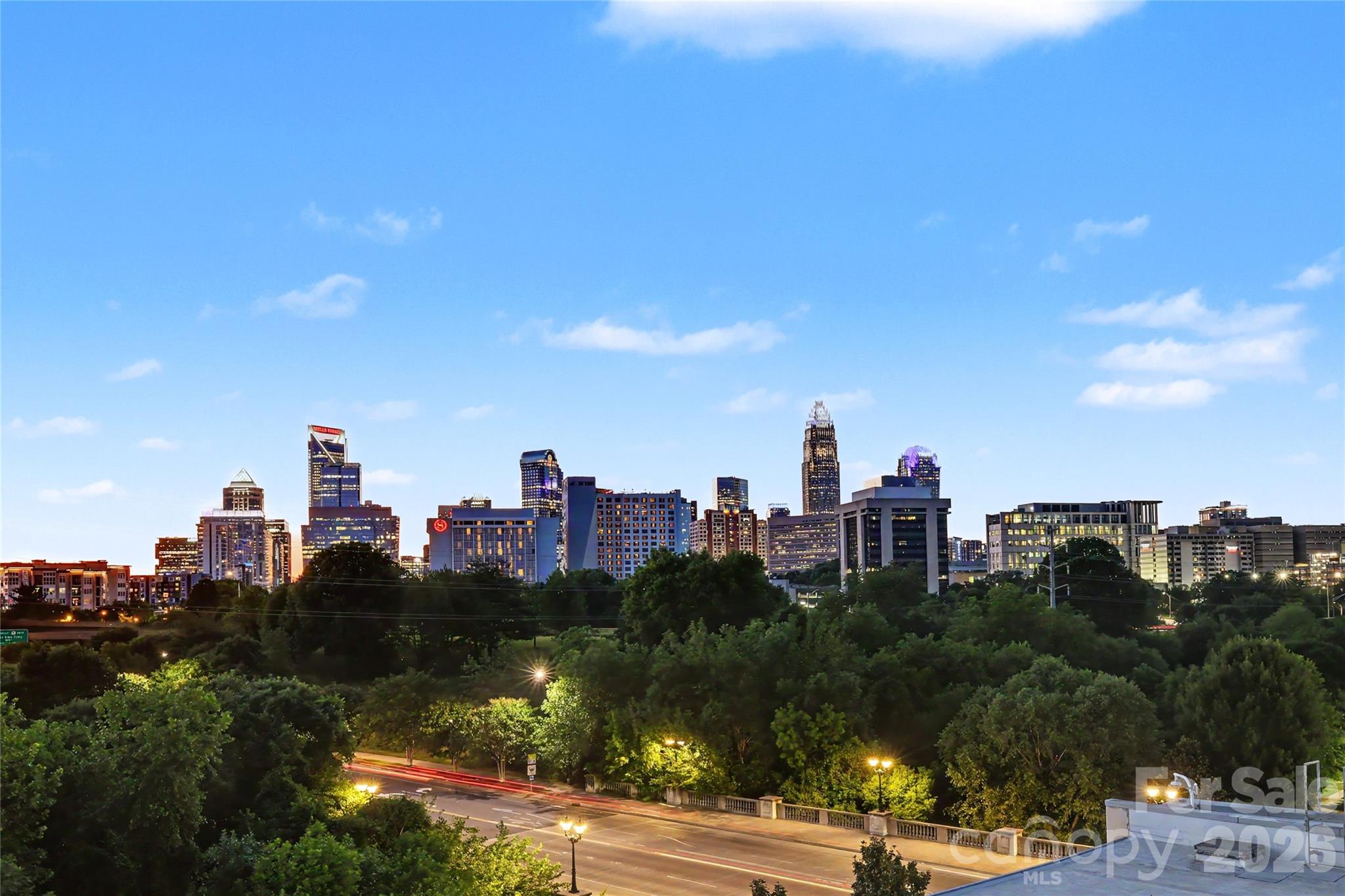 1100 Metropolitan Avenue Unit: 413