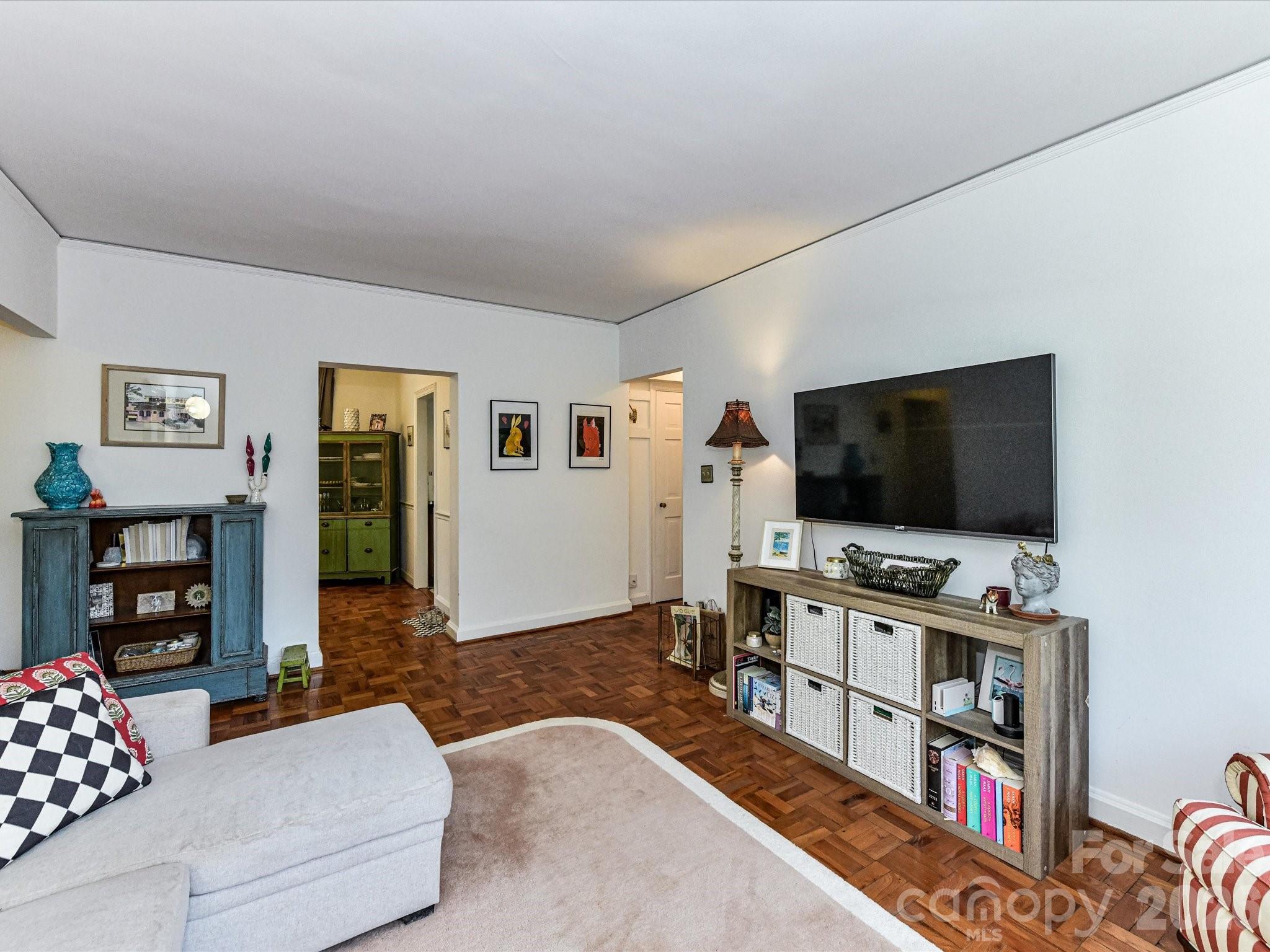 1121 Myrtle Avenue Unit: 47