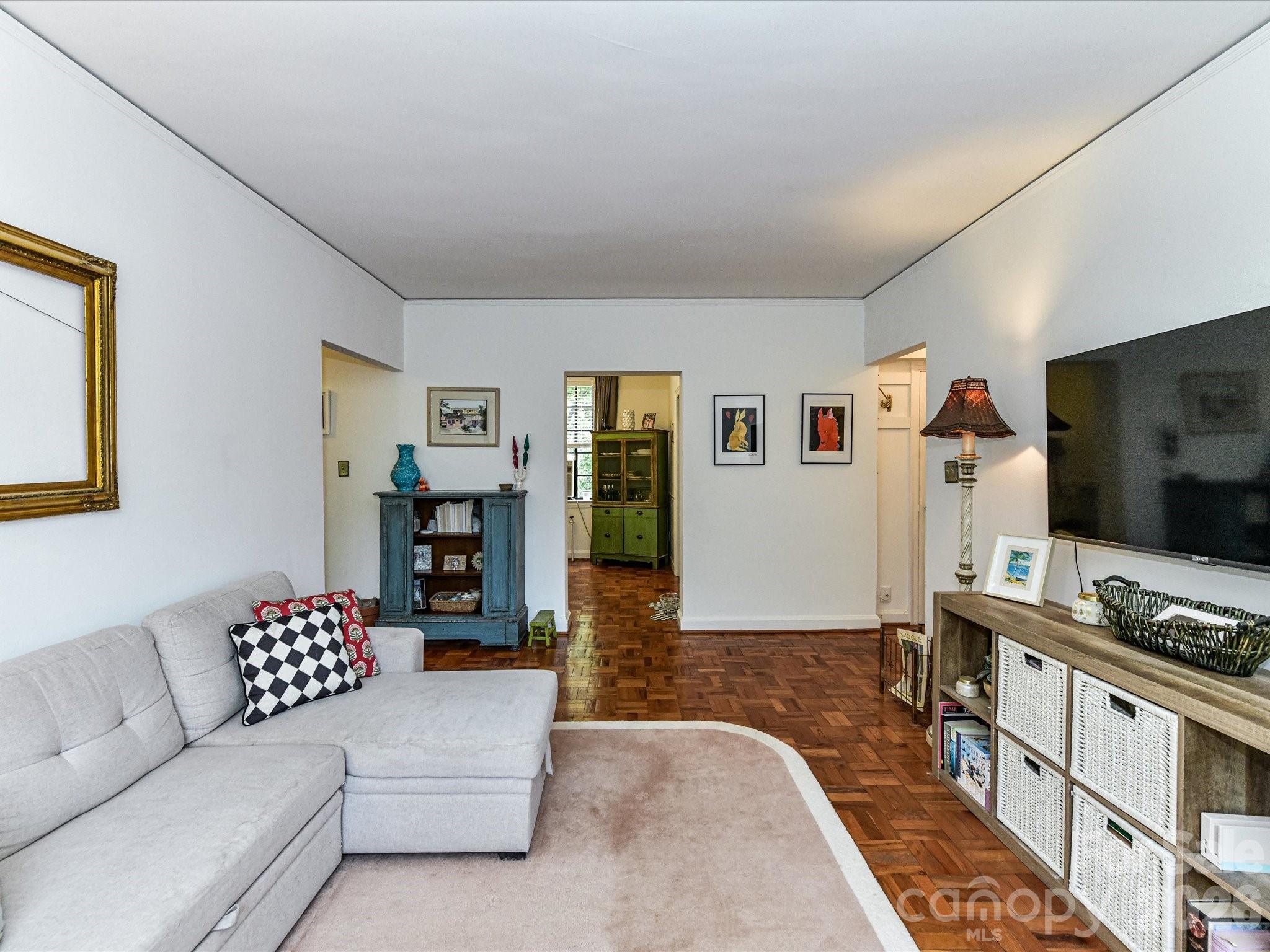1121 Myrtle Avenue Unit: 47