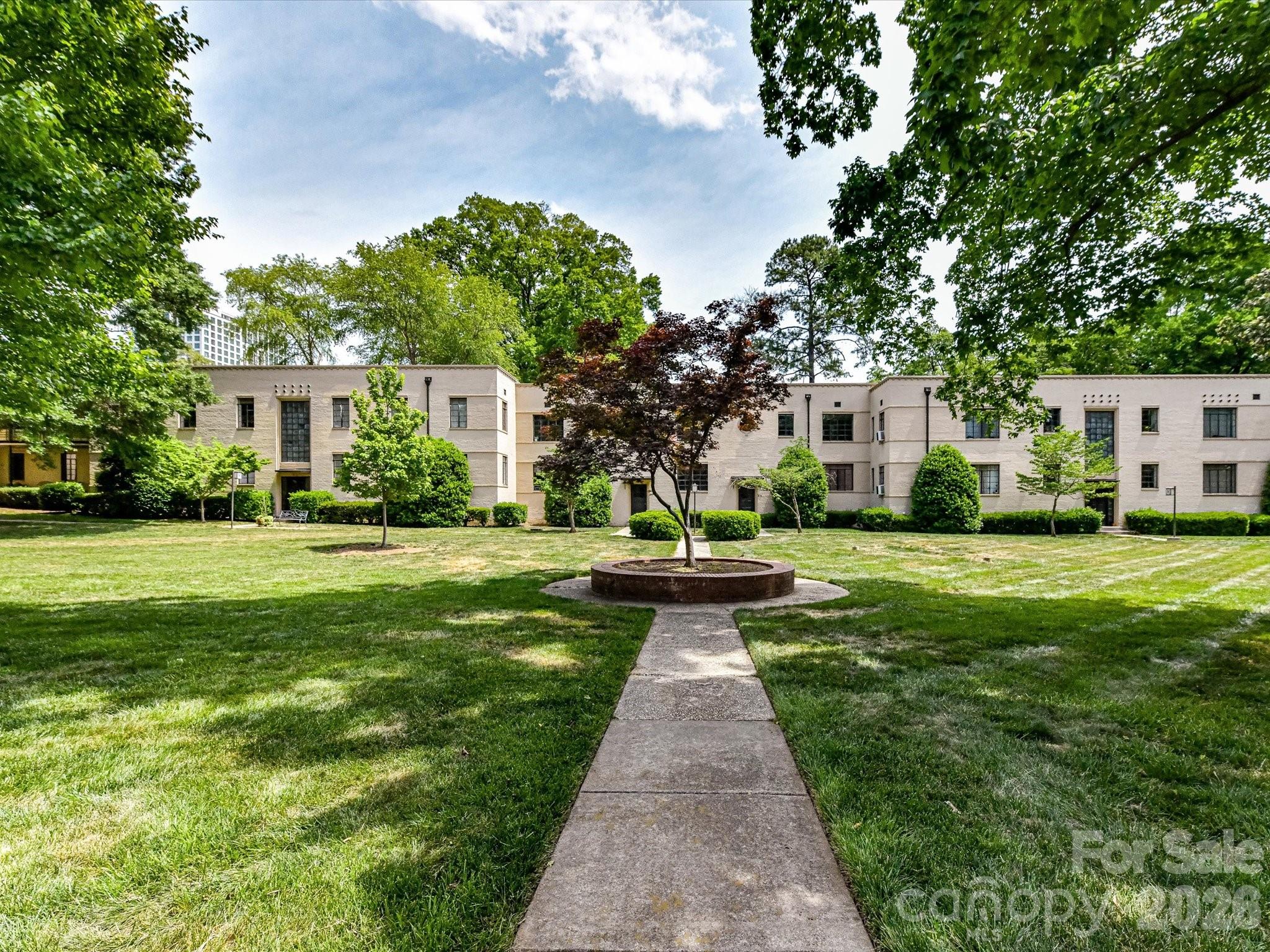 1121 Myrtle Avenue Unit: 47