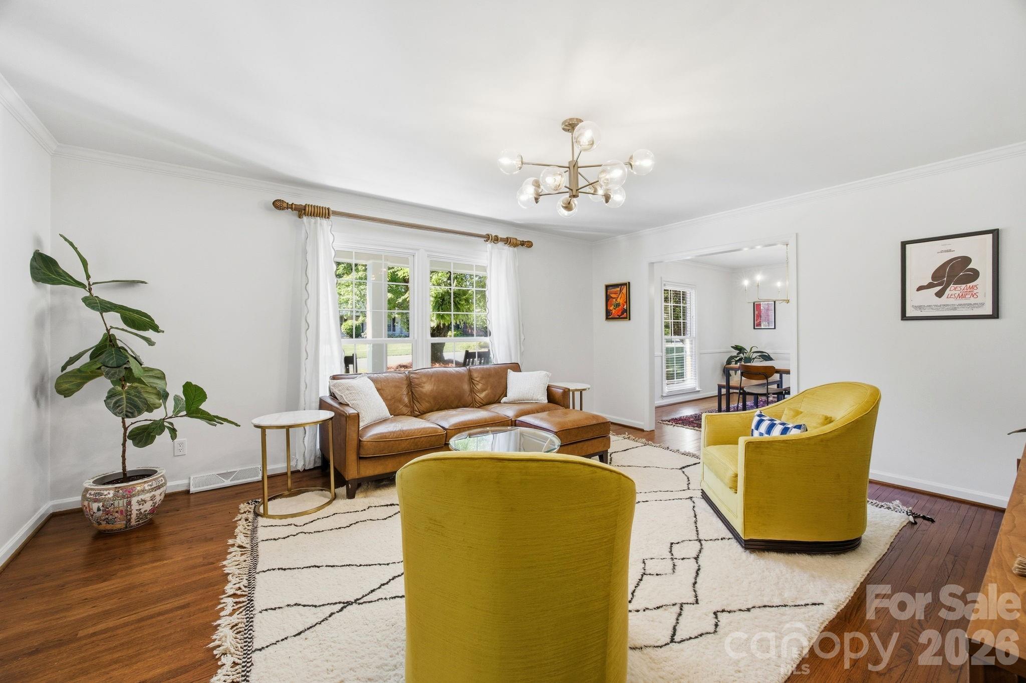 1123 Cheddington Drive