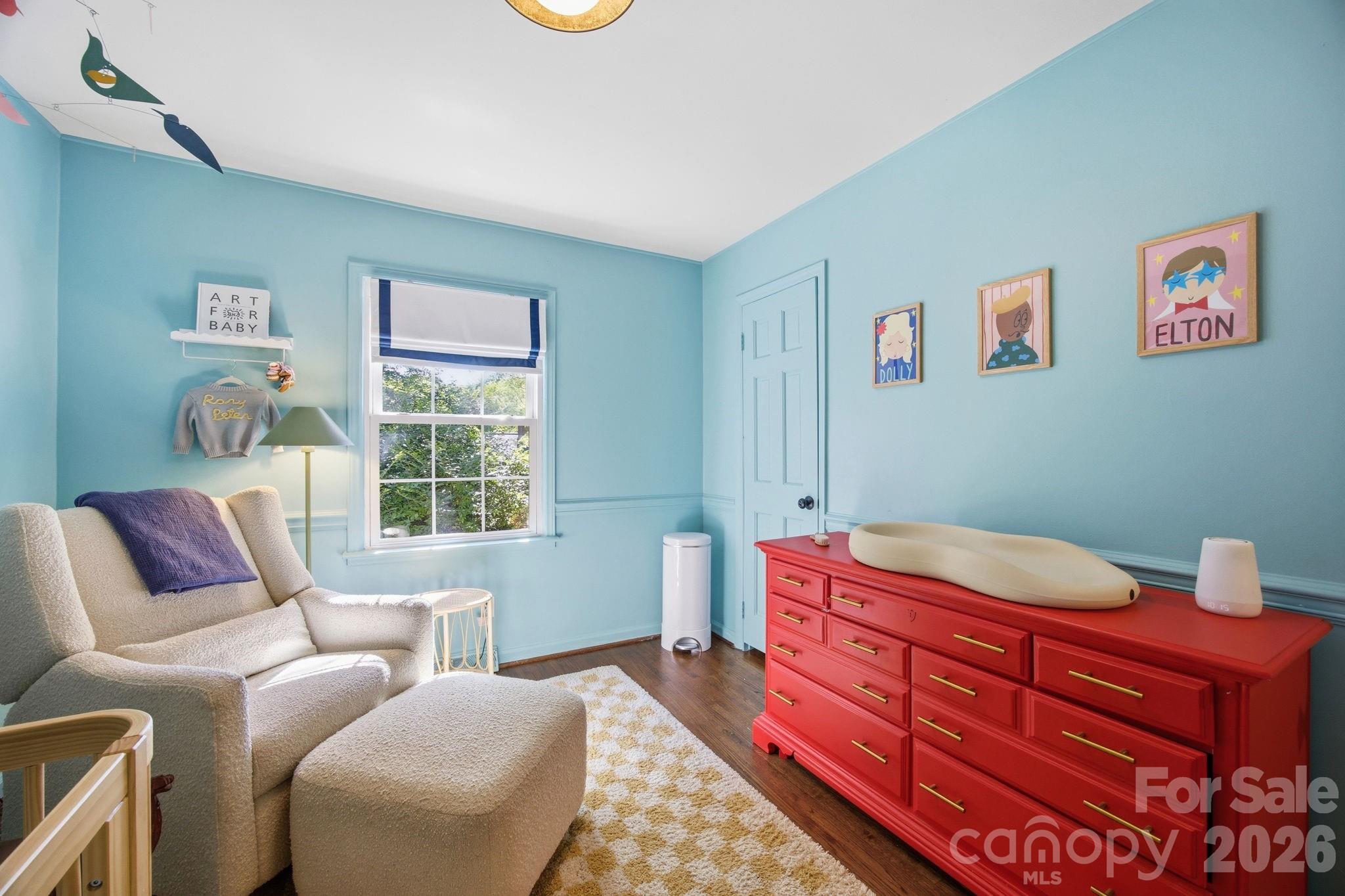 1123 Cheddington Drive