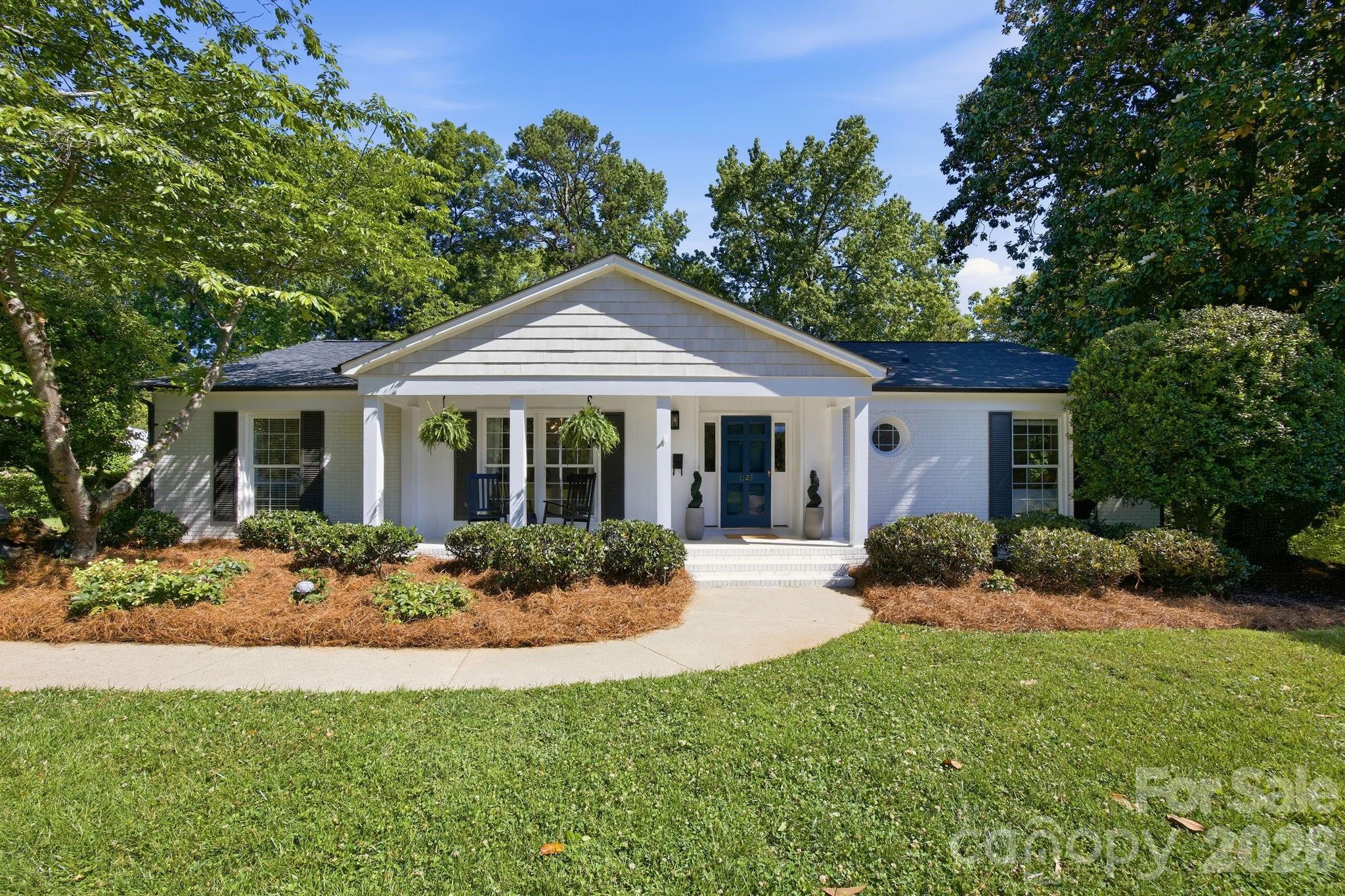 1123 Cheddington Drive