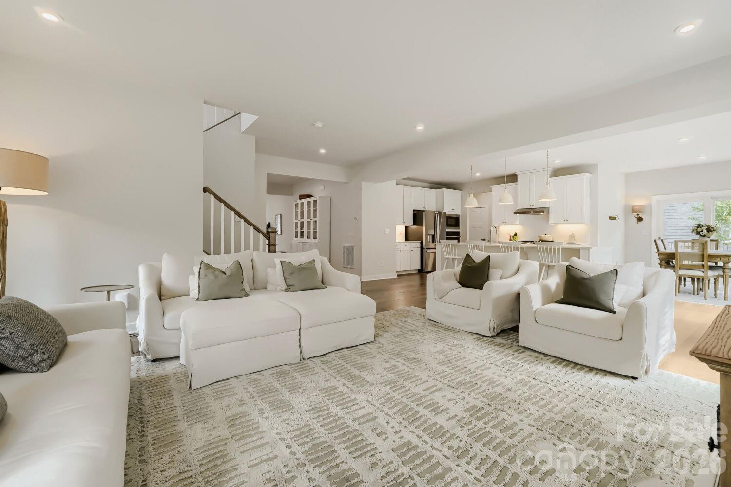 11126 Sound Road