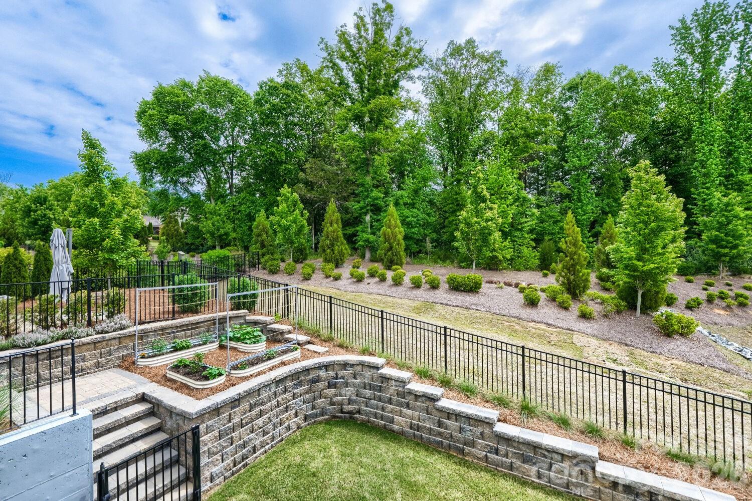 11126 Sound Road