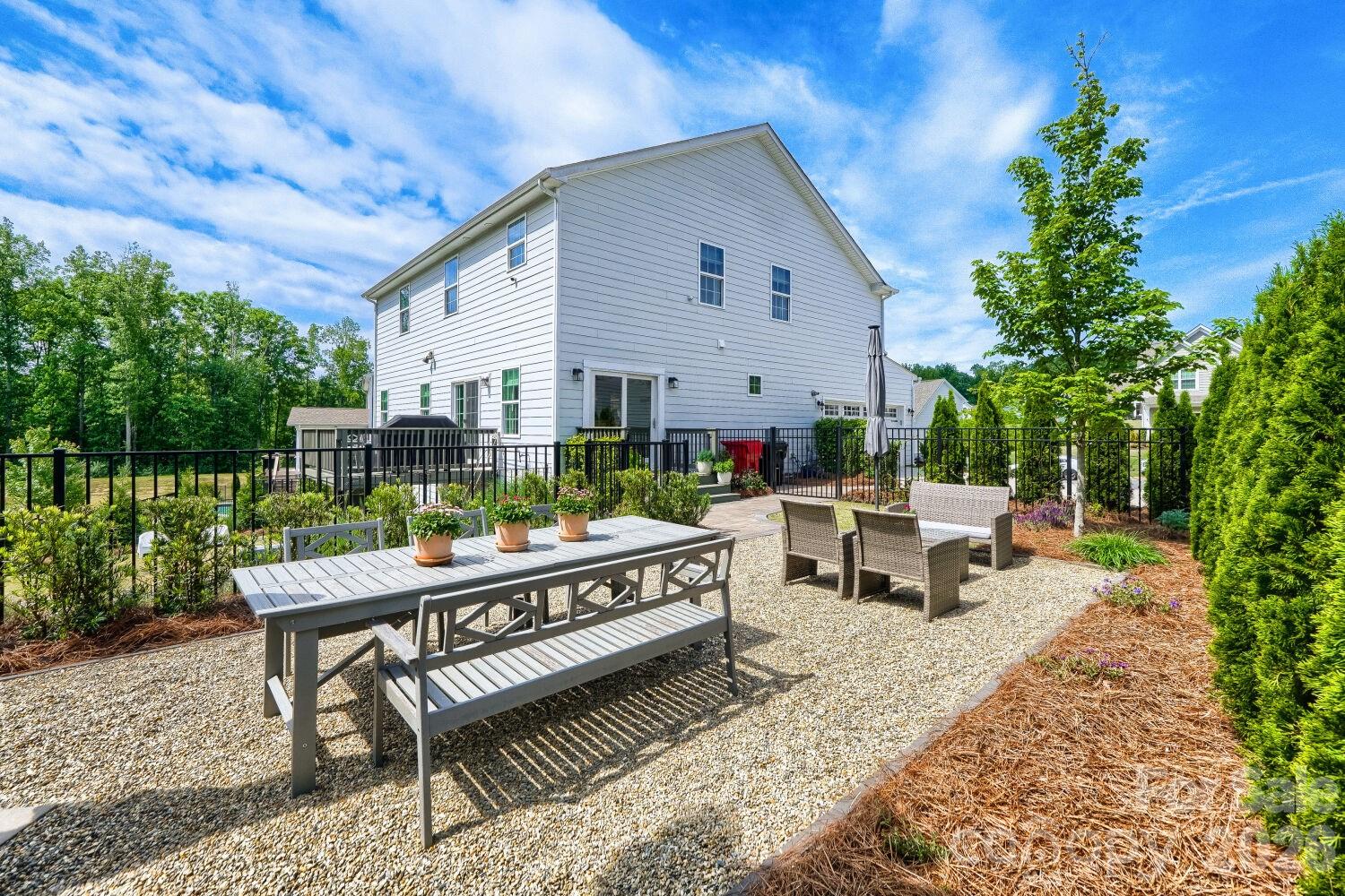 11126 Sound Road