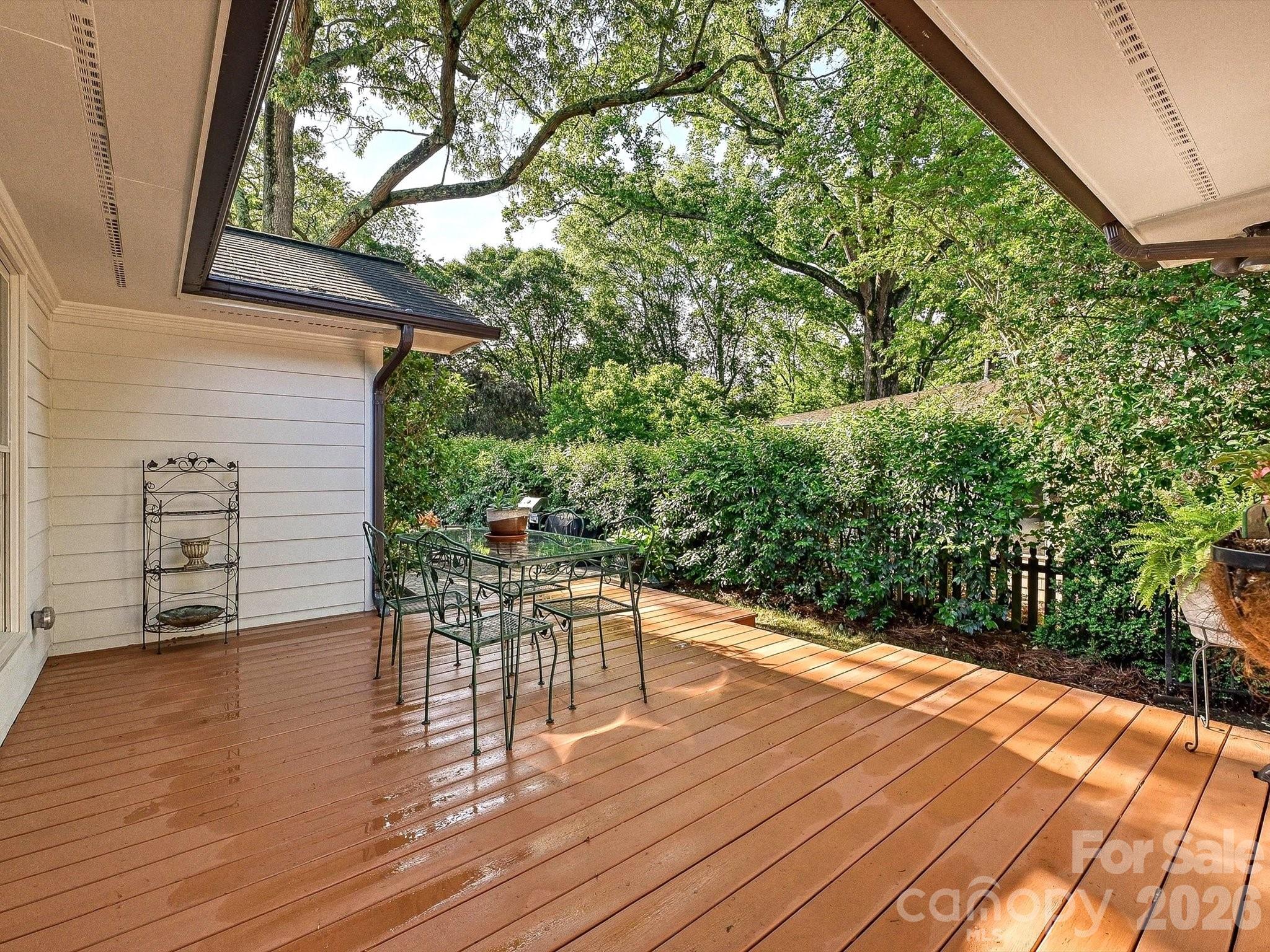 3131 Pinehurst Place