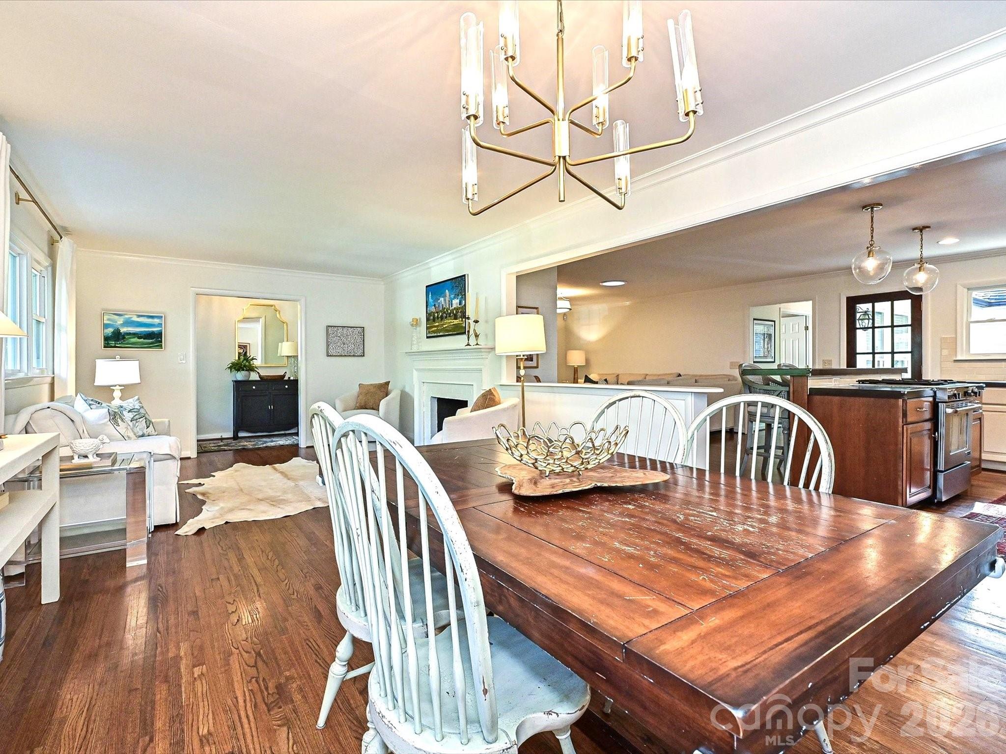 3131 Pinehurst Place