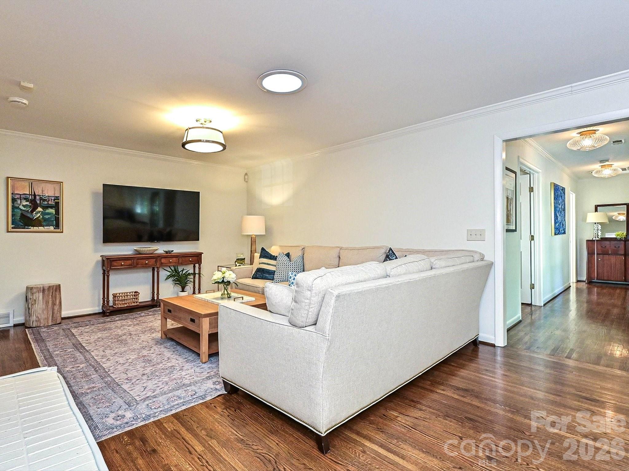3131 Pinehurst Place